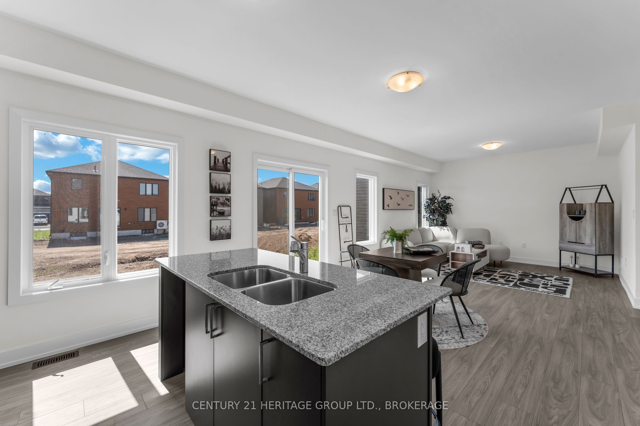 48 Dusenbury Drive Property Photo 12