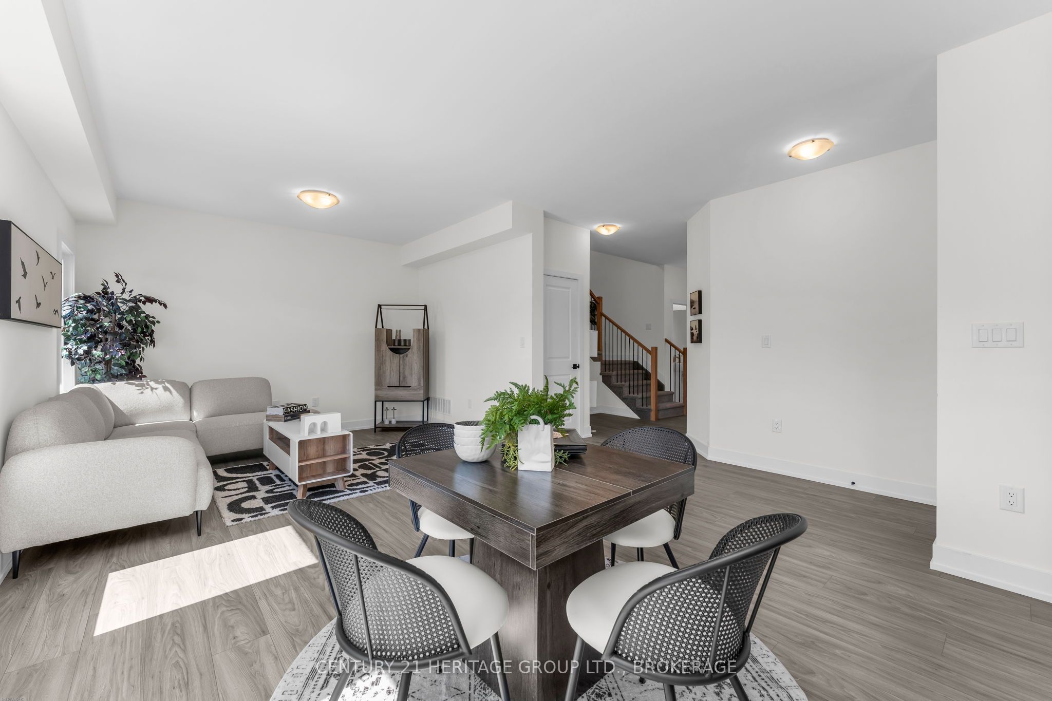 48 Dusenbury Drive Property Photo 16