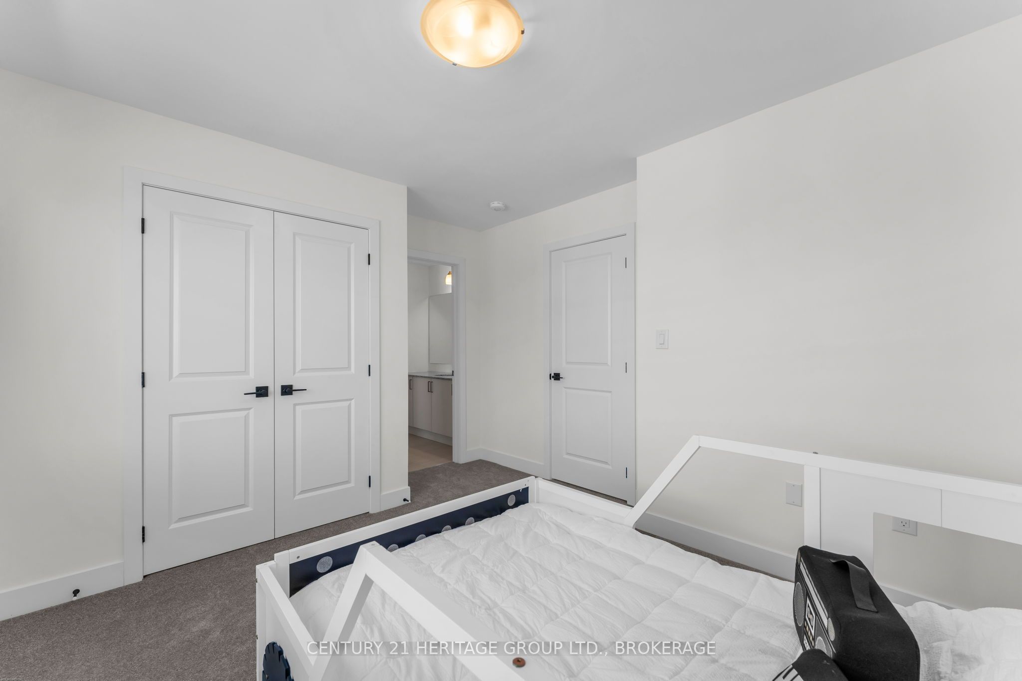 48 Dusenbury Drive Property Photo 24