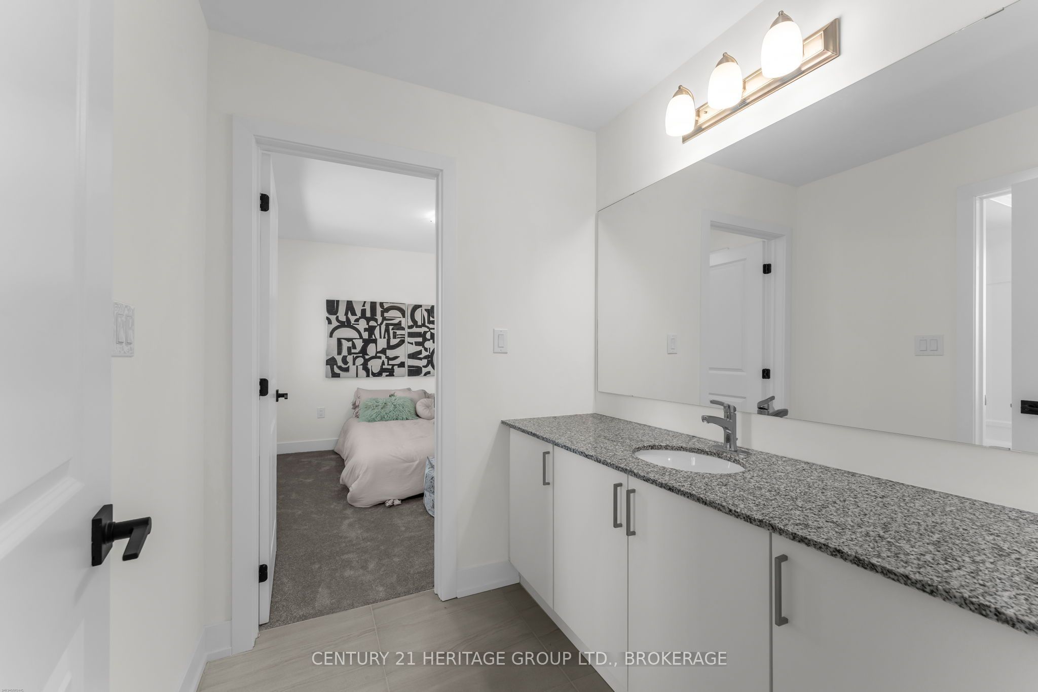 48 Dusenbury Drive Property Photo 25