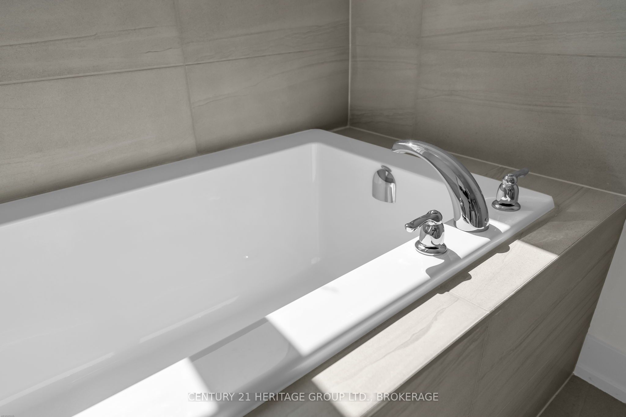 48 Dusenbury Drive Property Photo 41