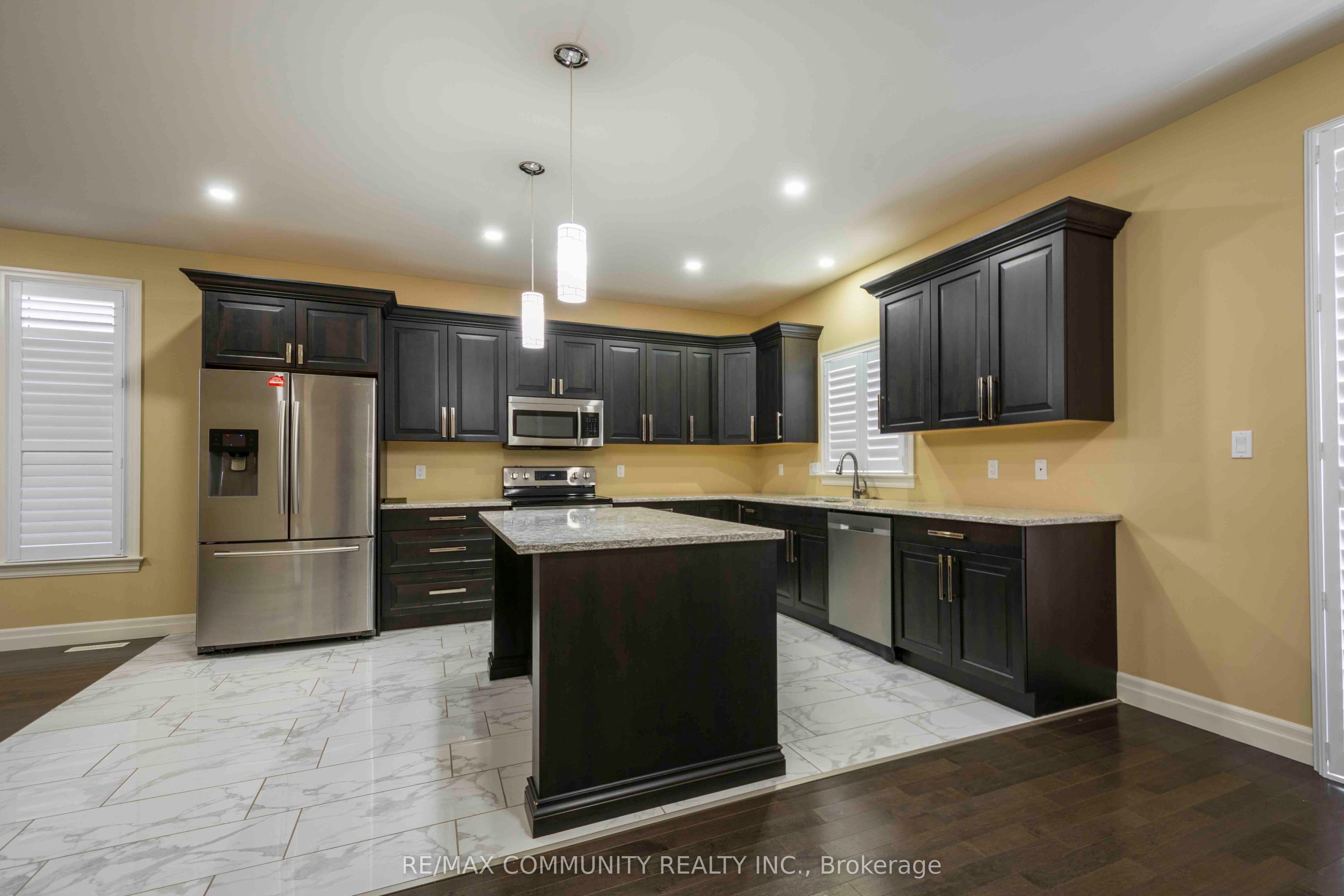 19 Bevan Drive Main Property Photo 10