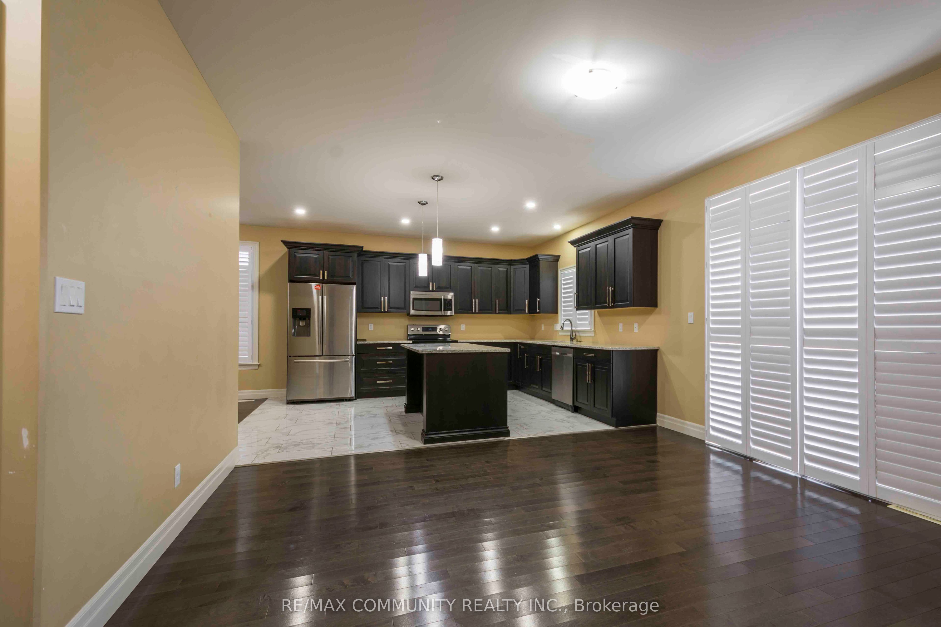 19 Bevan Drive Main Property Photo 15