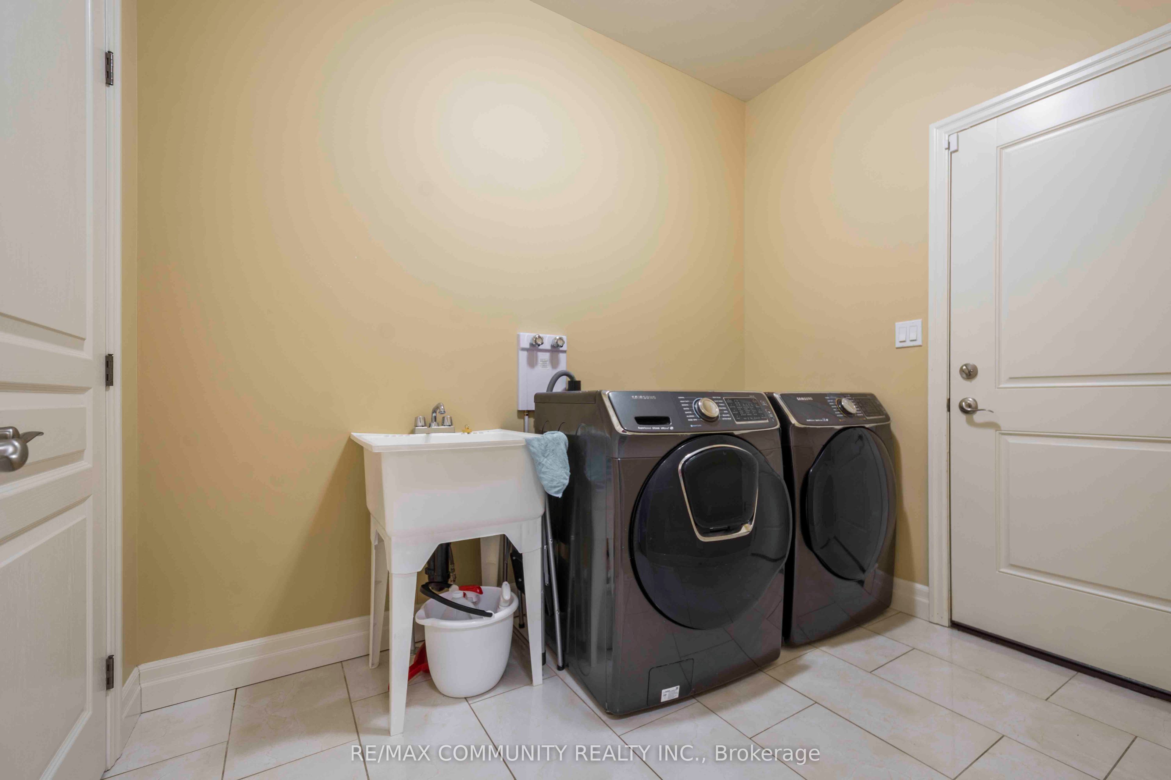 19 Bevan Drive Main Property Photo 19