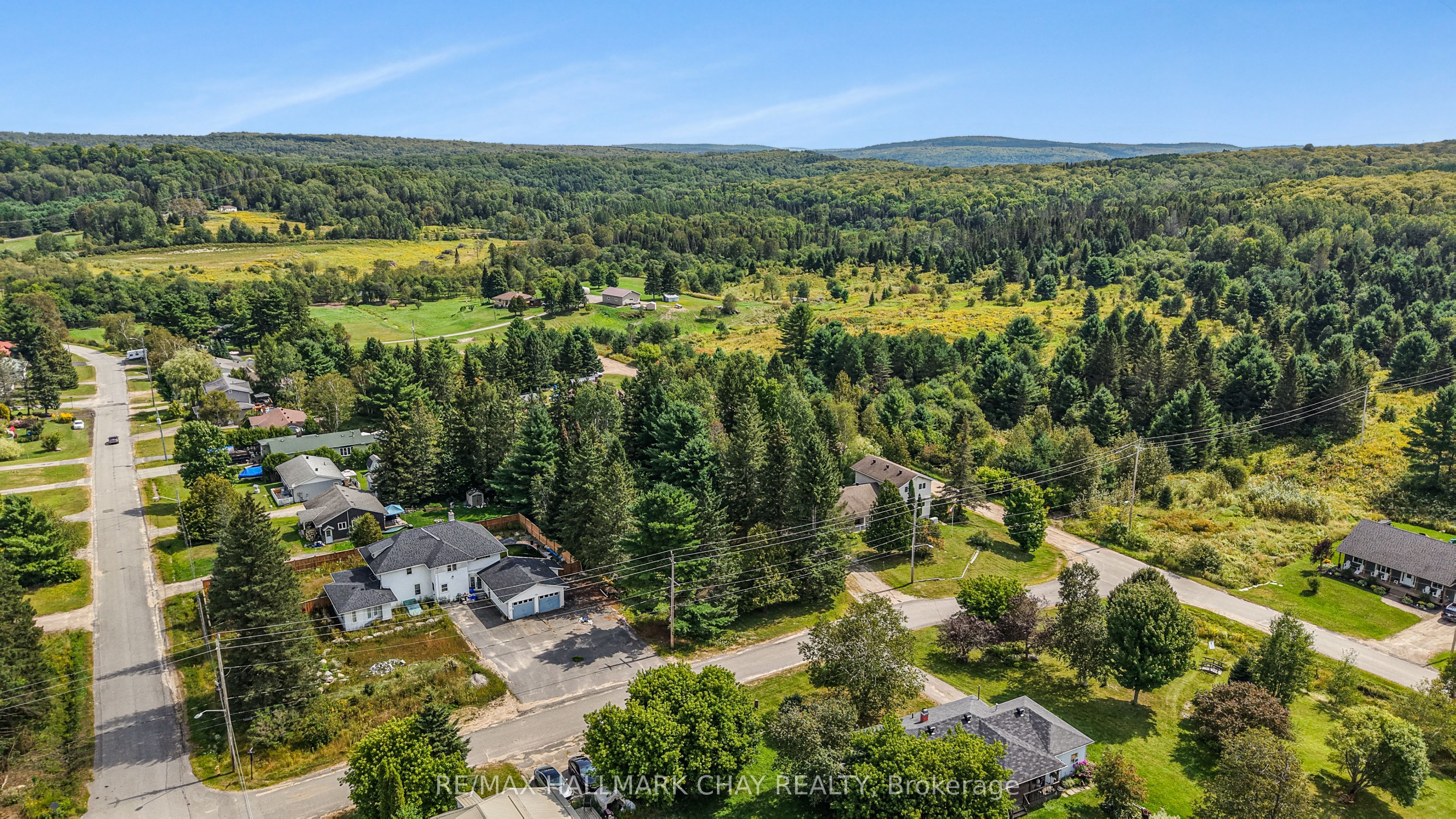 25 John Street Property Photo 9
