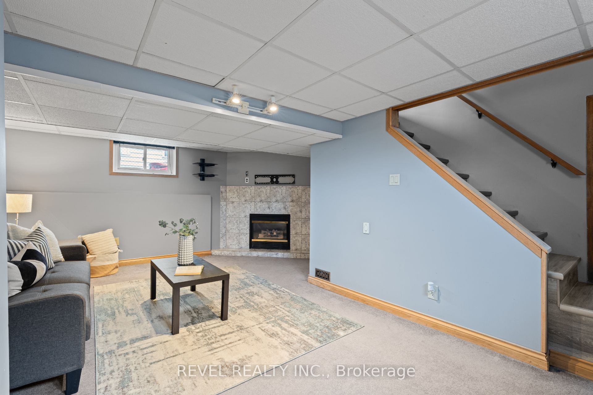 3 1/2 Dundonald Street Property Photo 26
