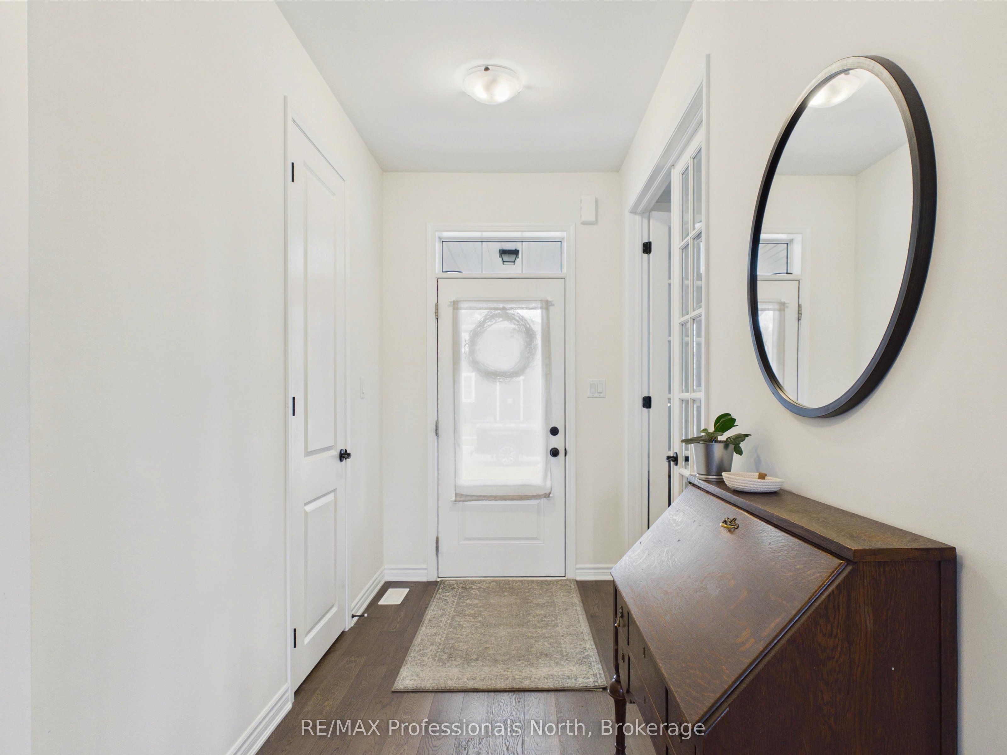 42 Chambery Street Property Photo 7