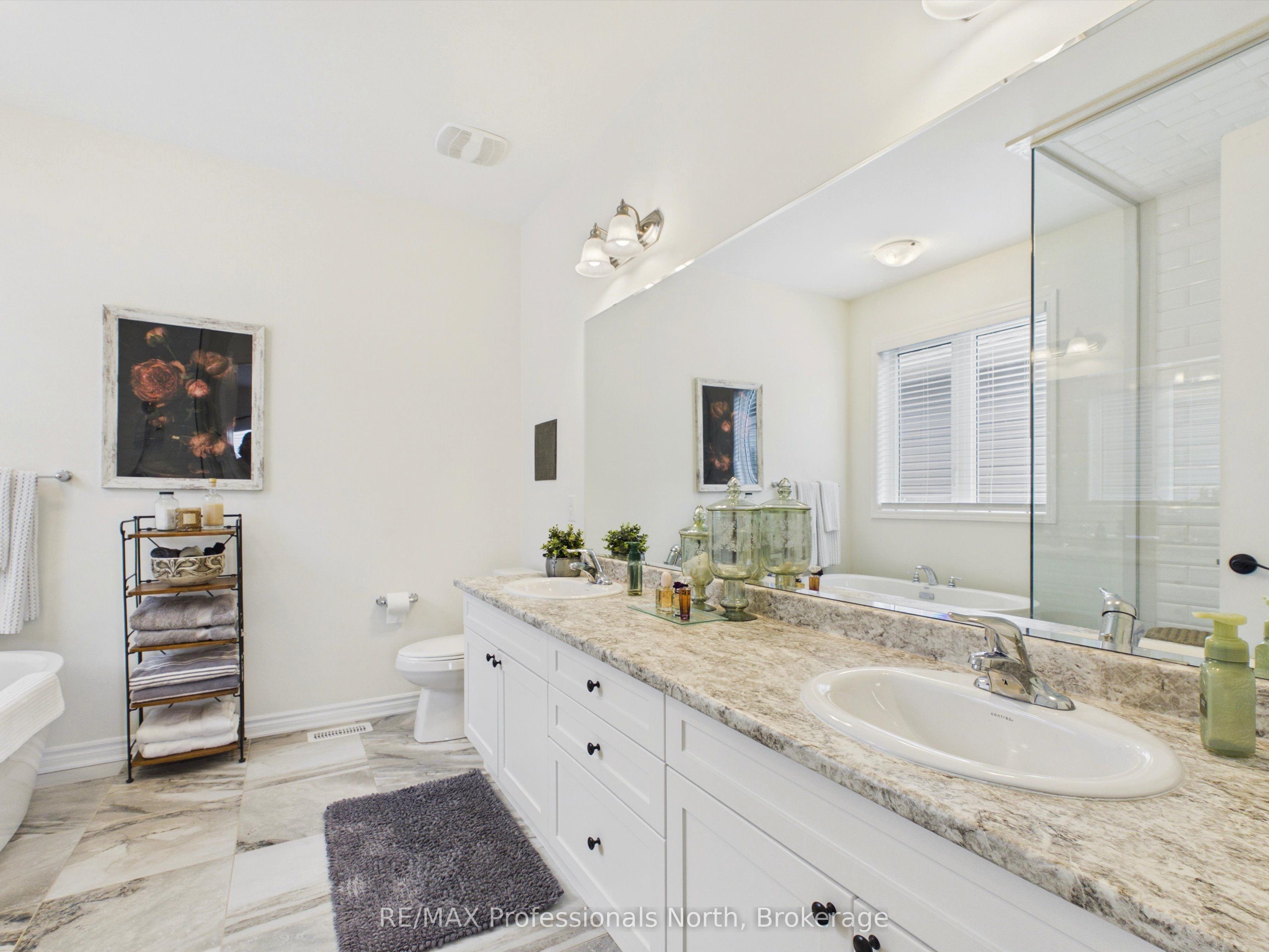 42 Chambery Street Property Photo 21