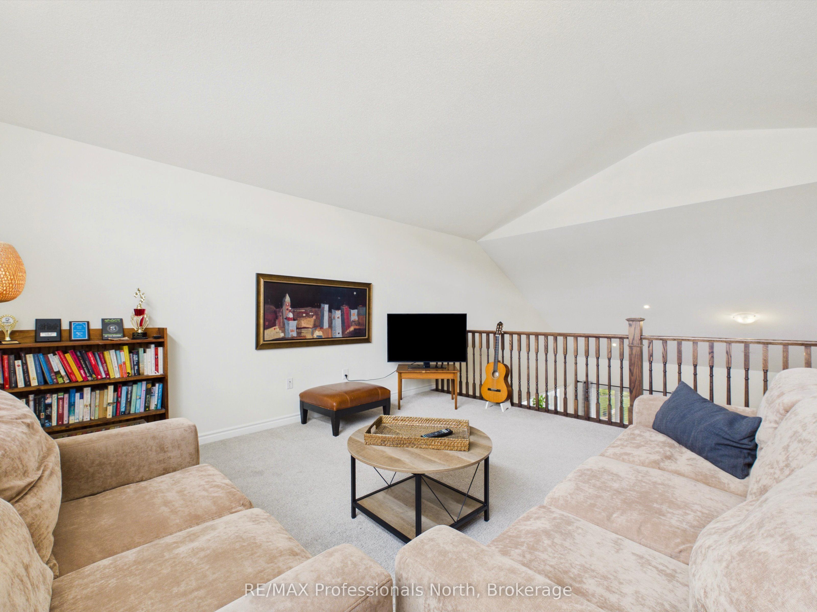 42 Chambery Street Property Photo 30