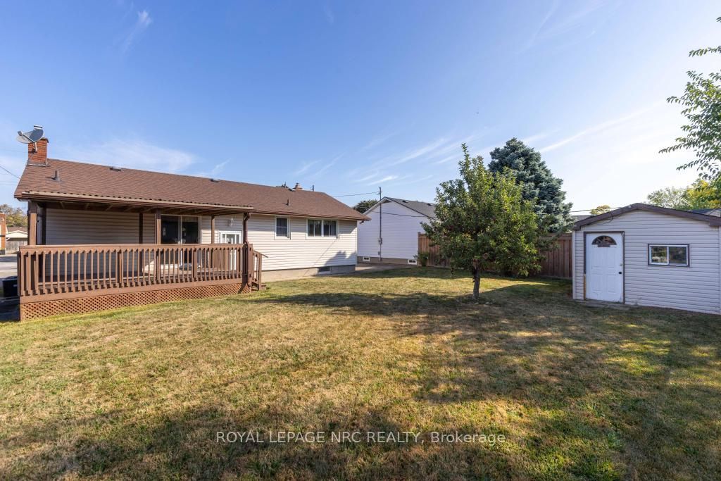 10 Ridgeview Avenue Property Photo 23