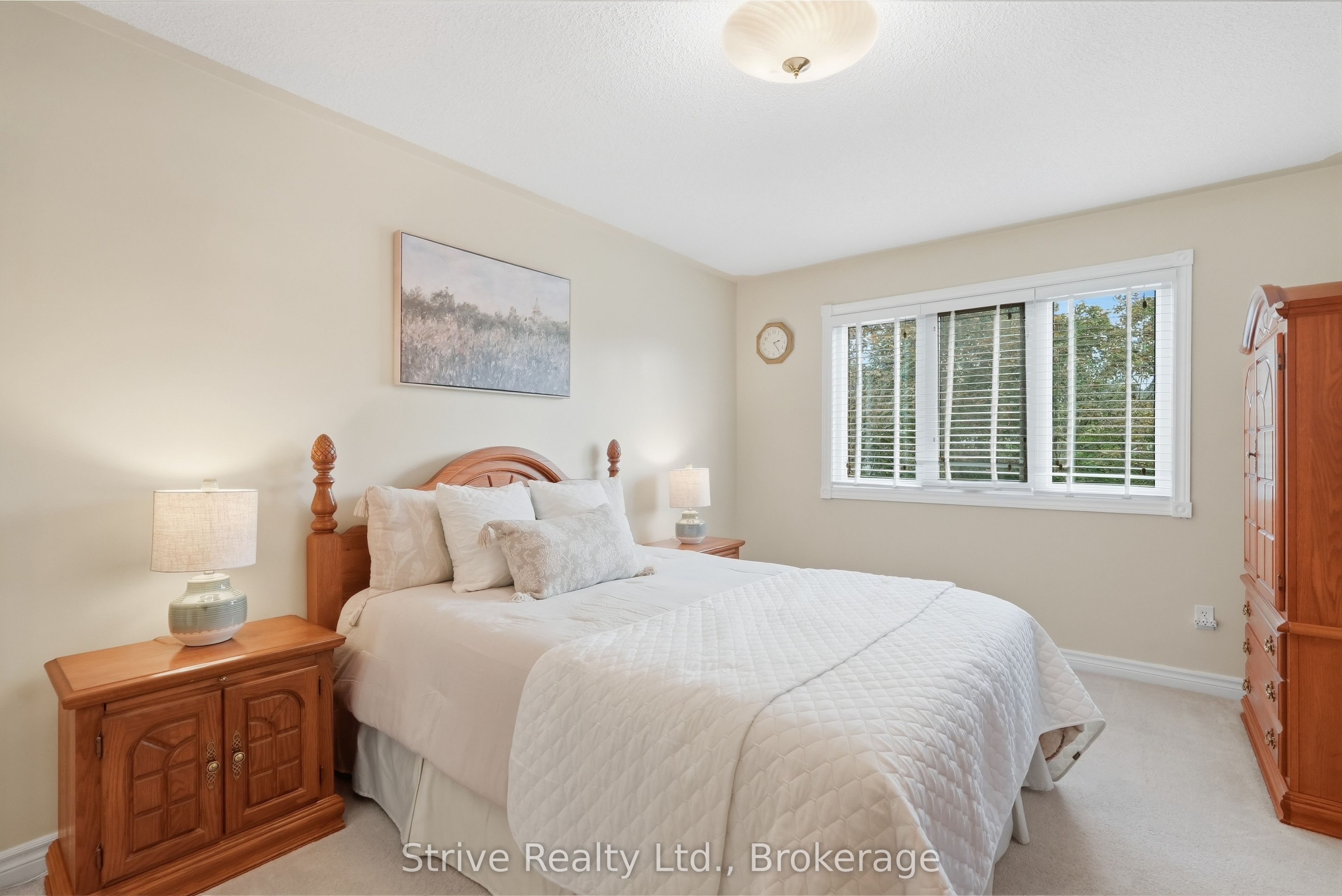 132 East House Crescent Property Photo 16