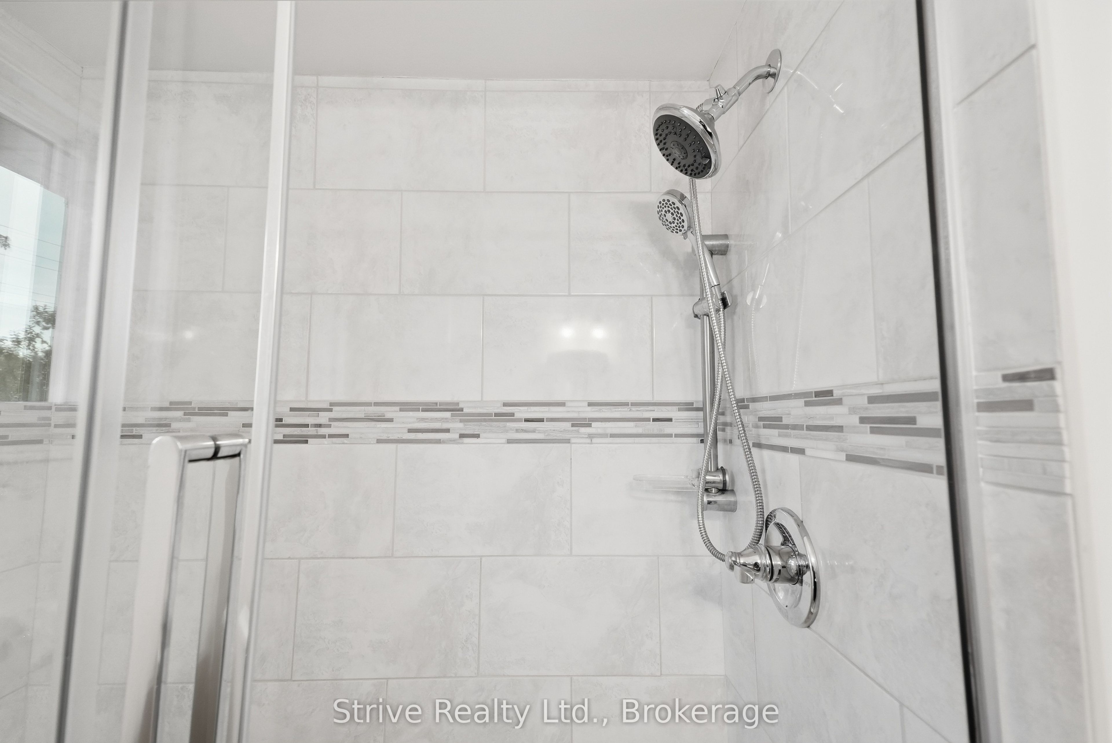 132 East House Crescent Property Photo 19