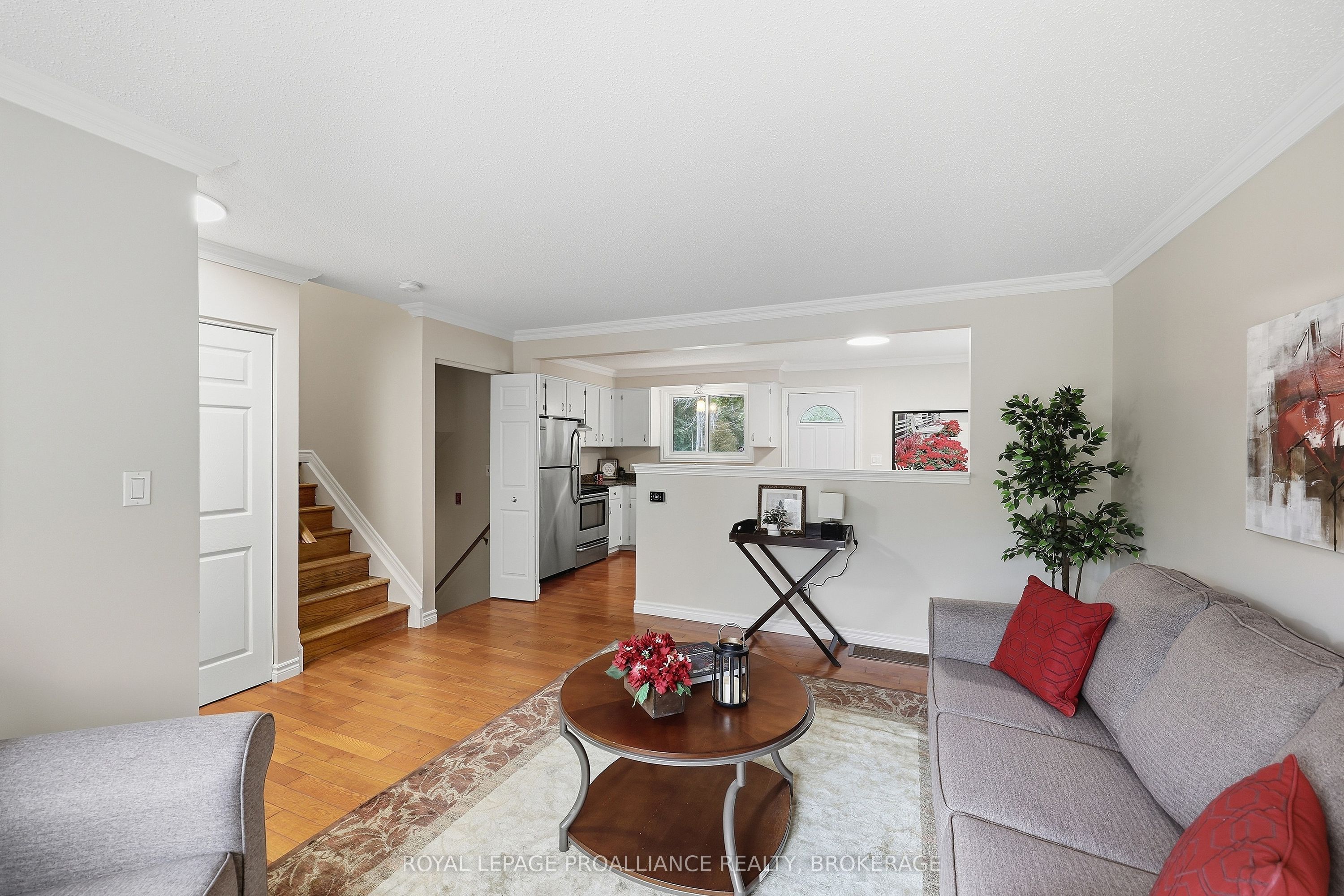 55 Folger Street Property Photo 20