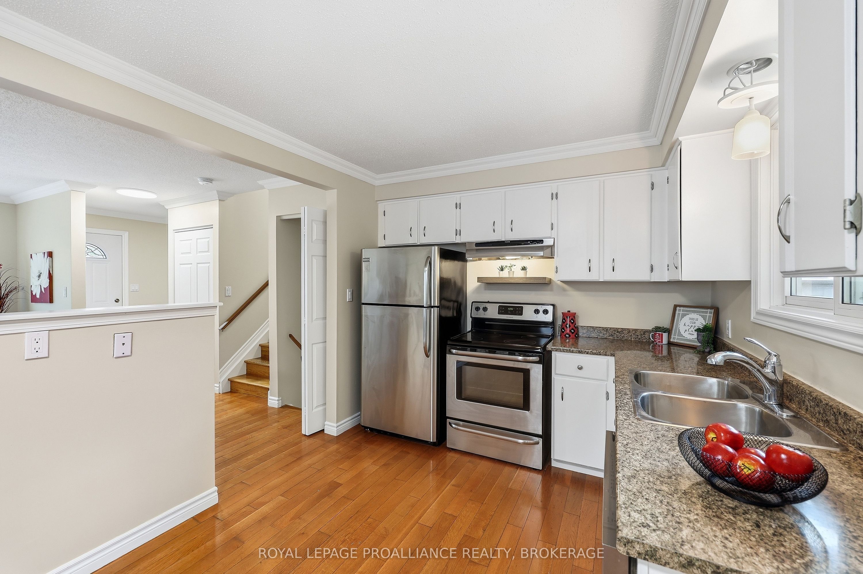 55 Folger Street Property Photo 24