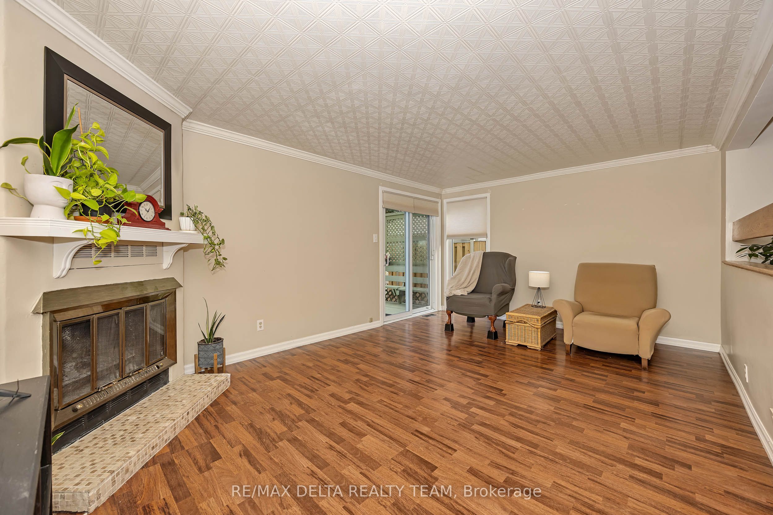 435 Duvernay Drive Property Photo 10