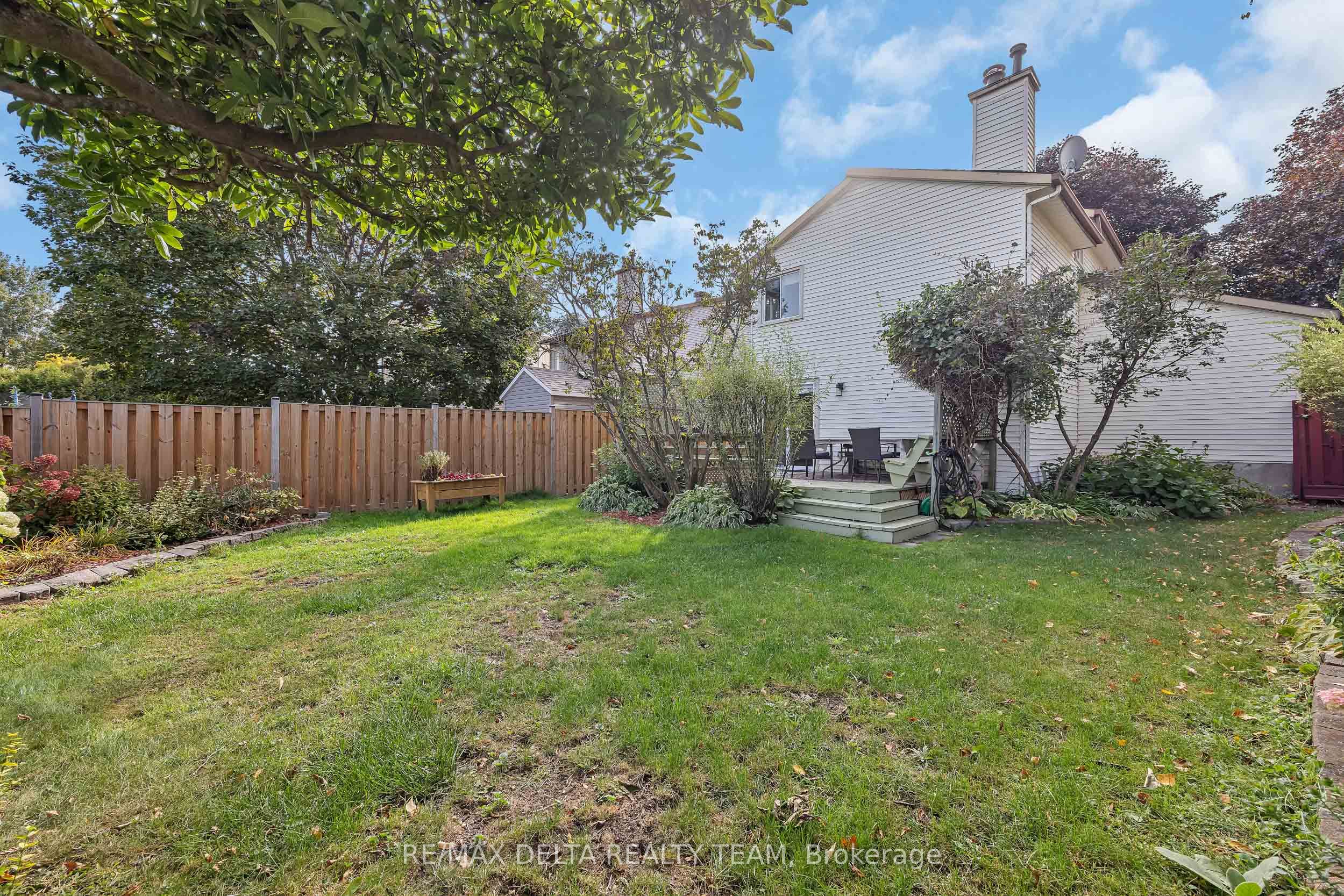435 Duvernay Drive Property Photo 35