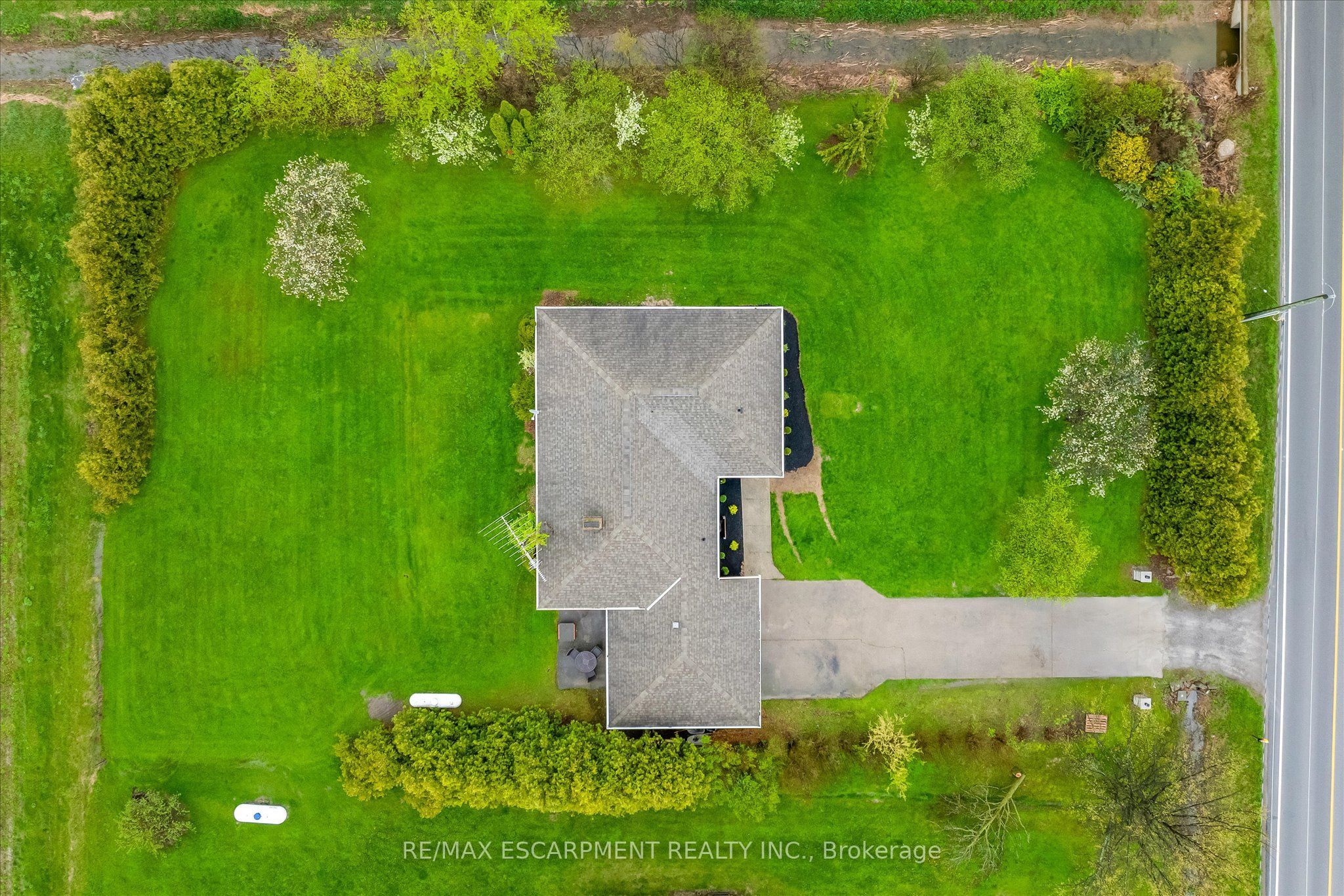 698 Concession 6 Road Property Photo 46