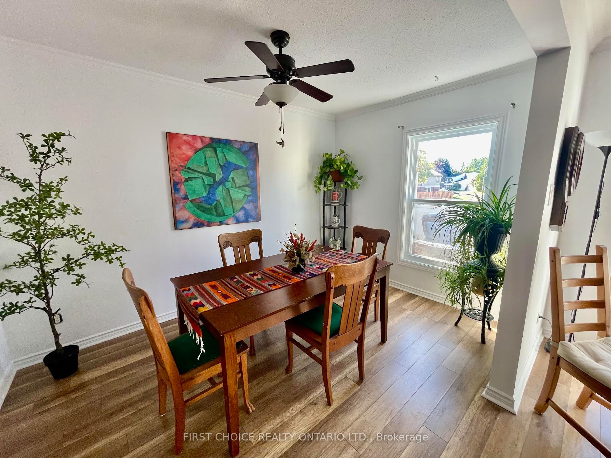 825 Cahill Drive W 186 Property Photo 6