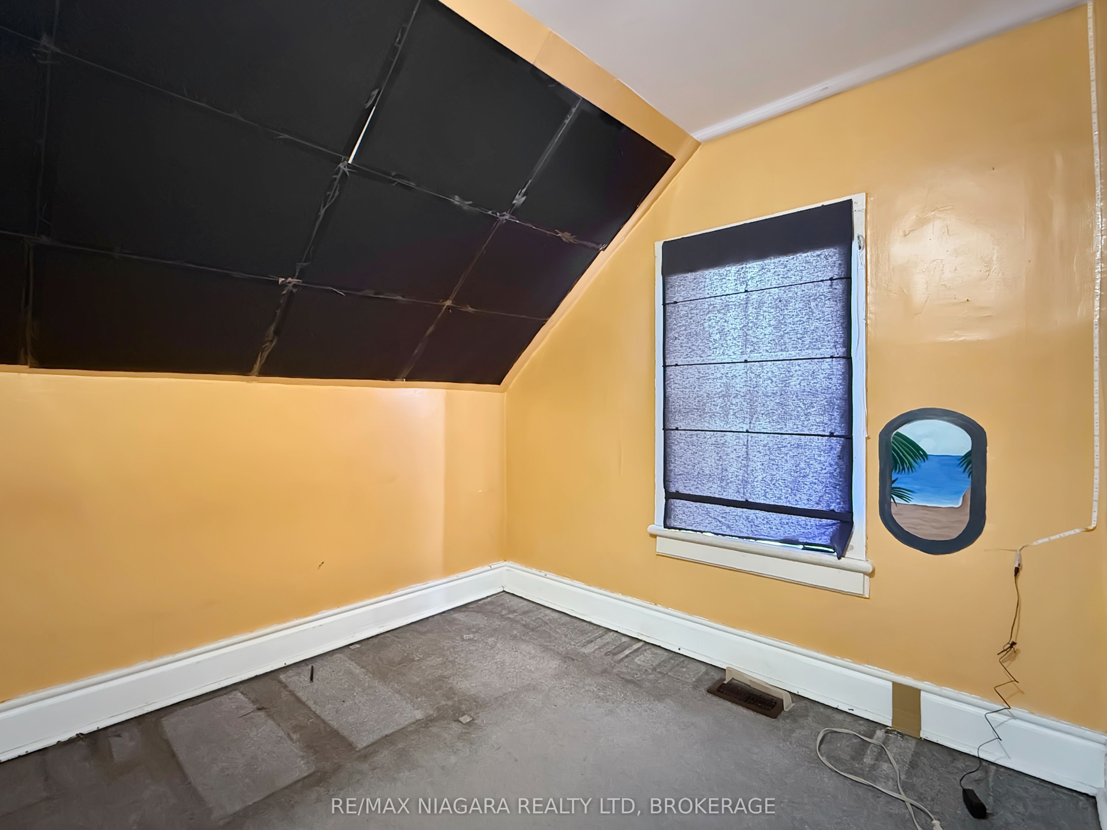 35 Forsythe Street Property Photo 10