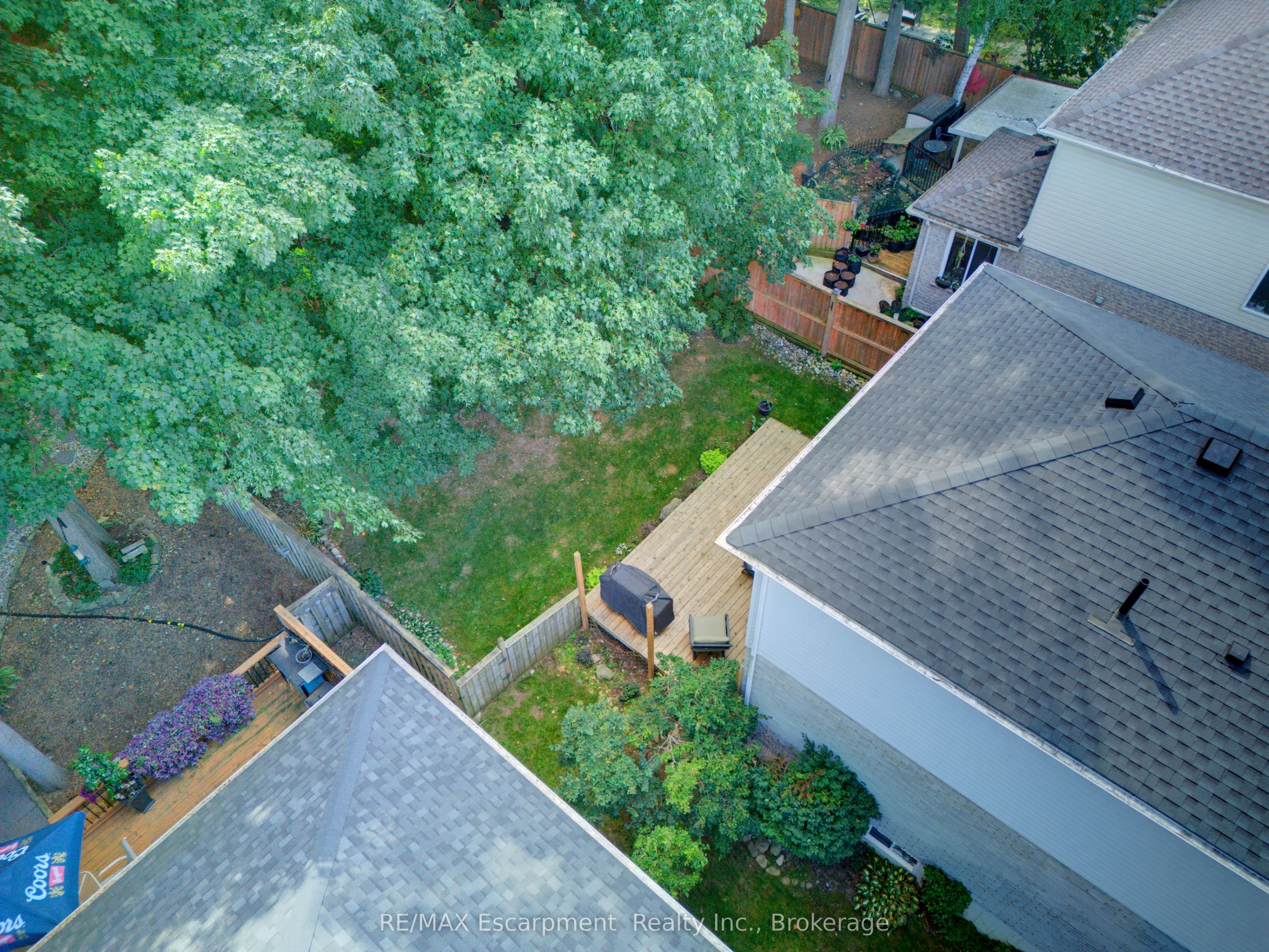 62 Potters Way Property Photo 6