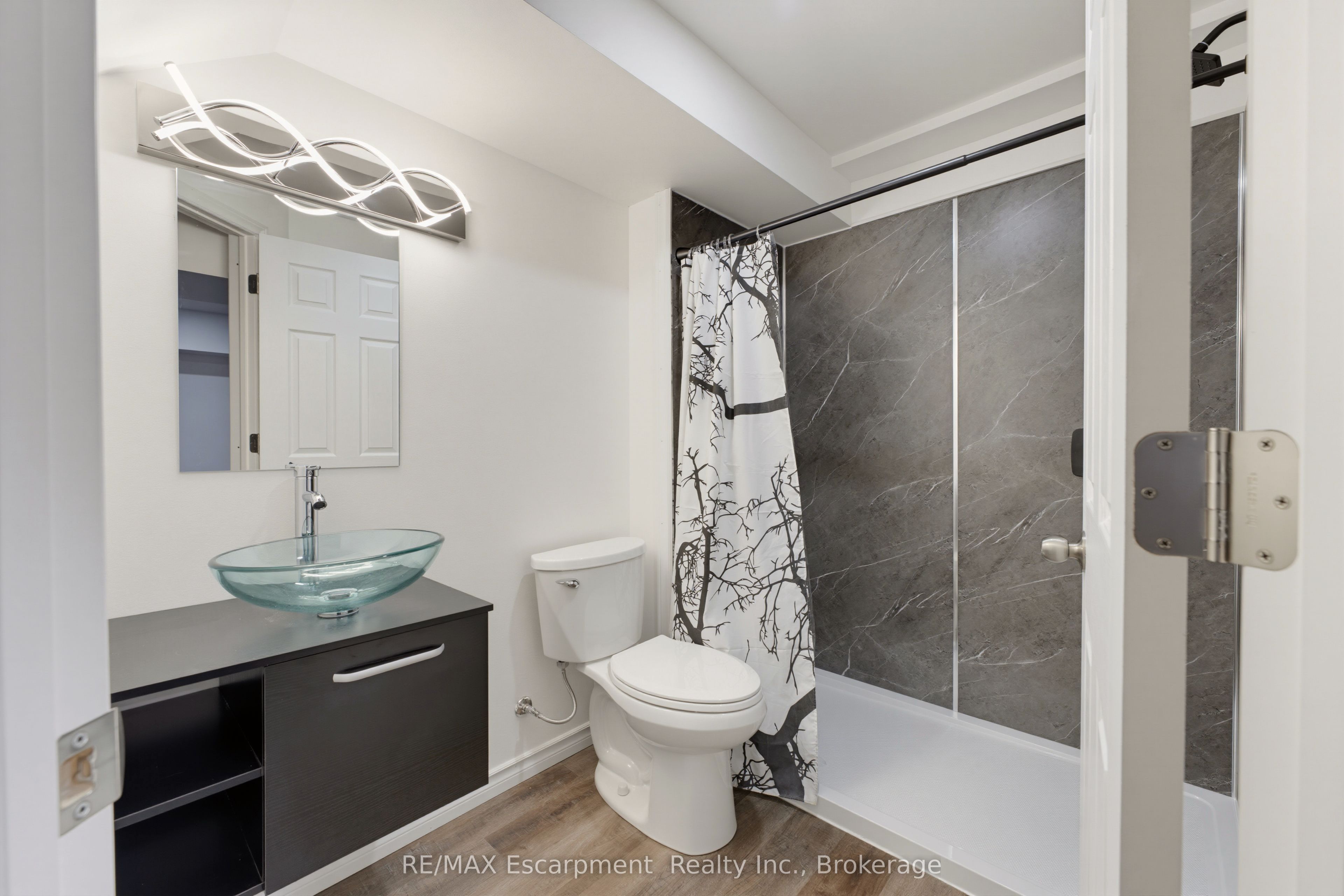 62 Potters Way Property Photo 26