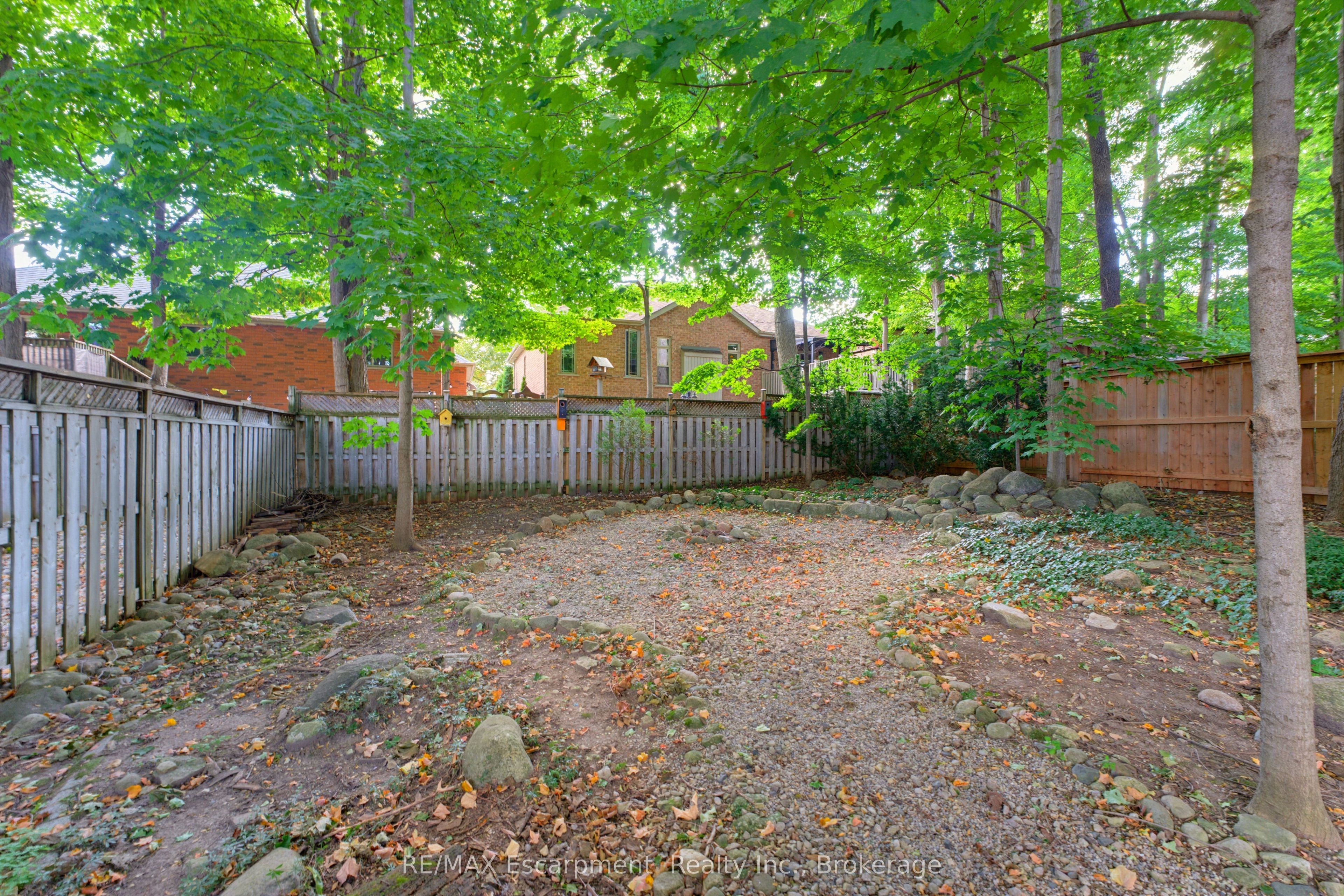 62 Potters Way Property Photo 30