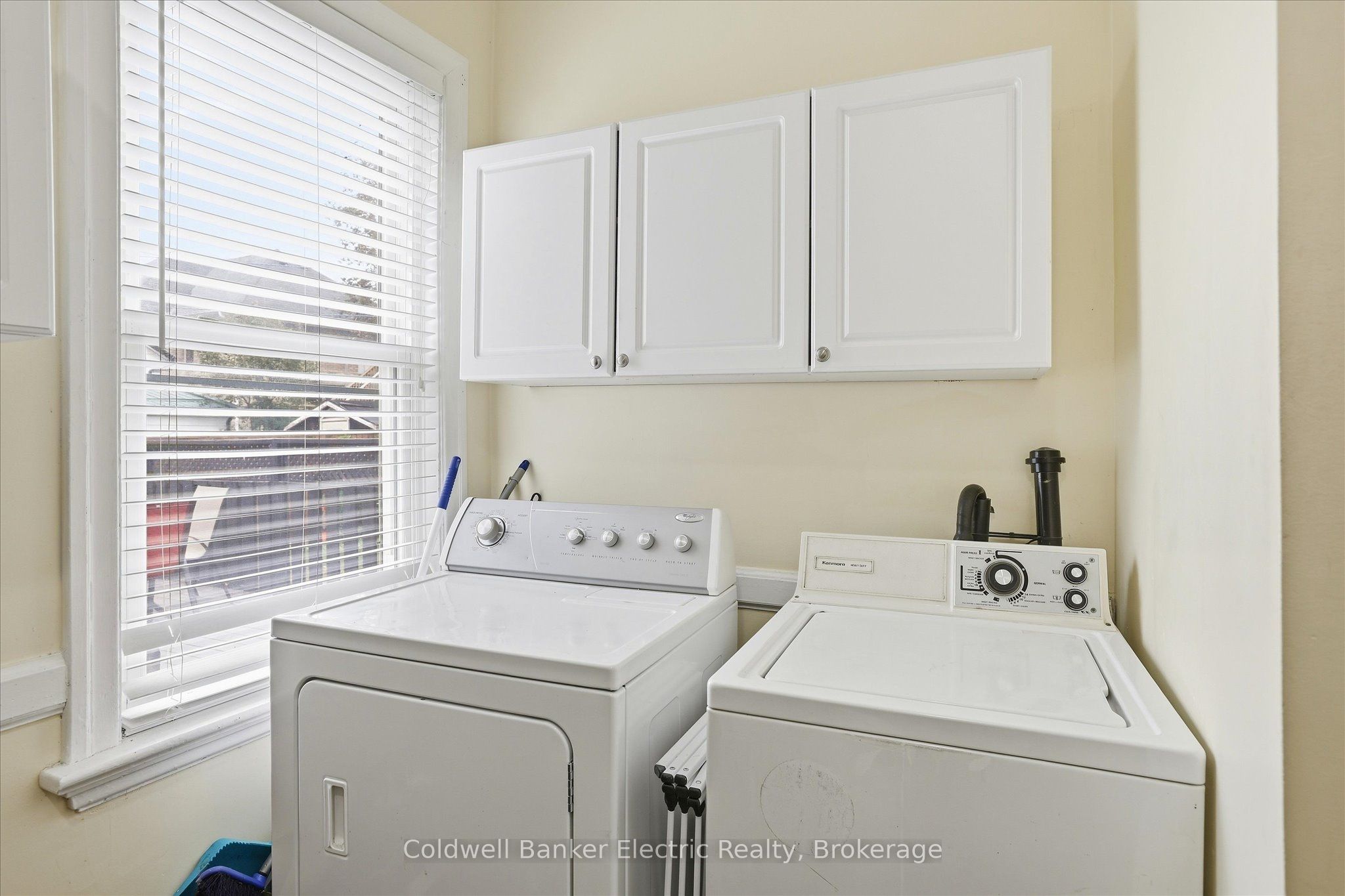 461 Murray Street Property Photo 16