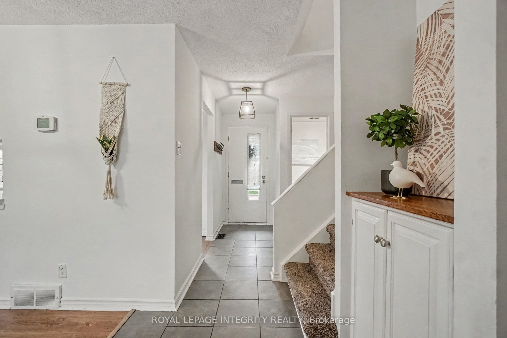 33 Woodfield Drive C Property Photo 2