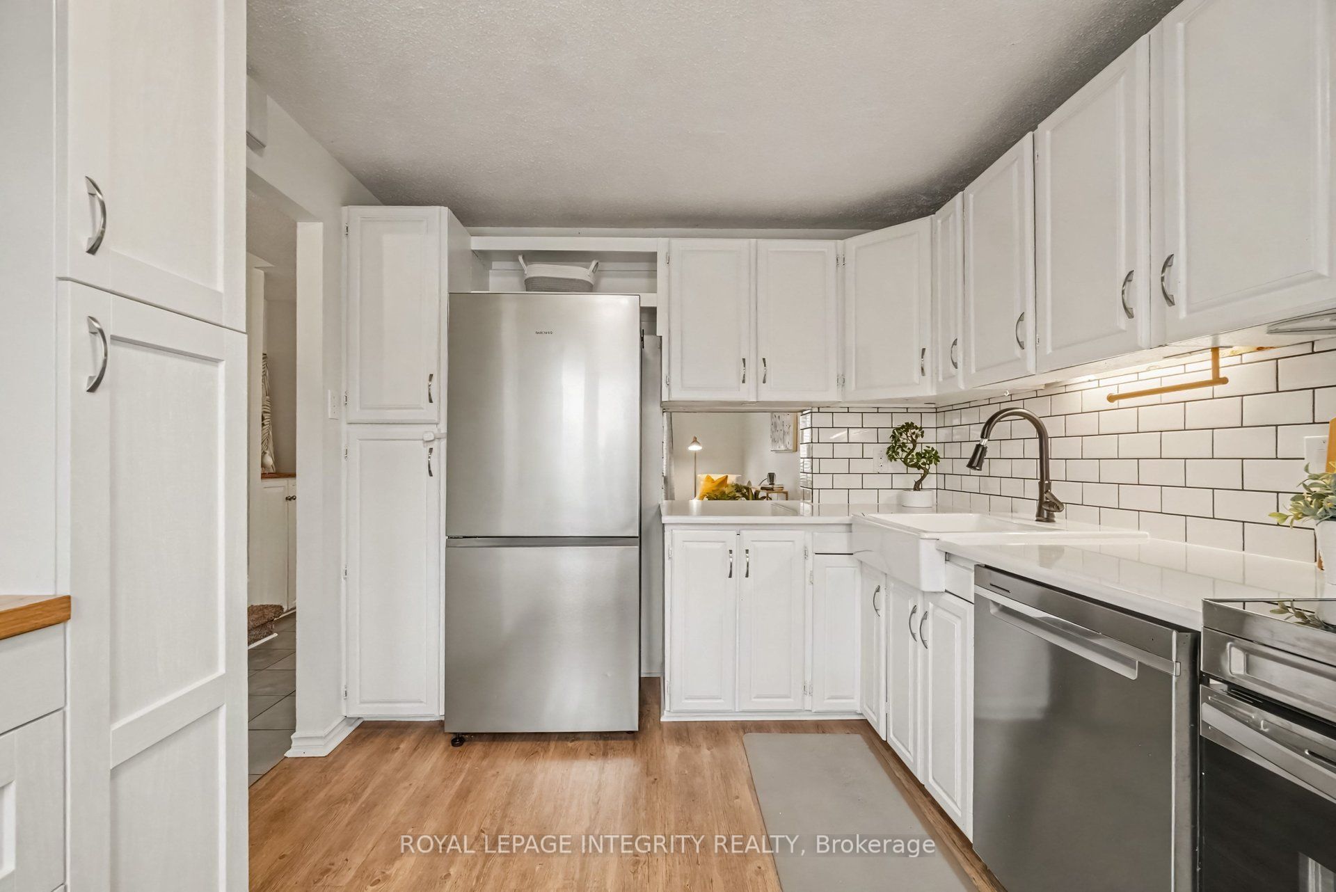 33 Woodfield Drive C Property Photo 4