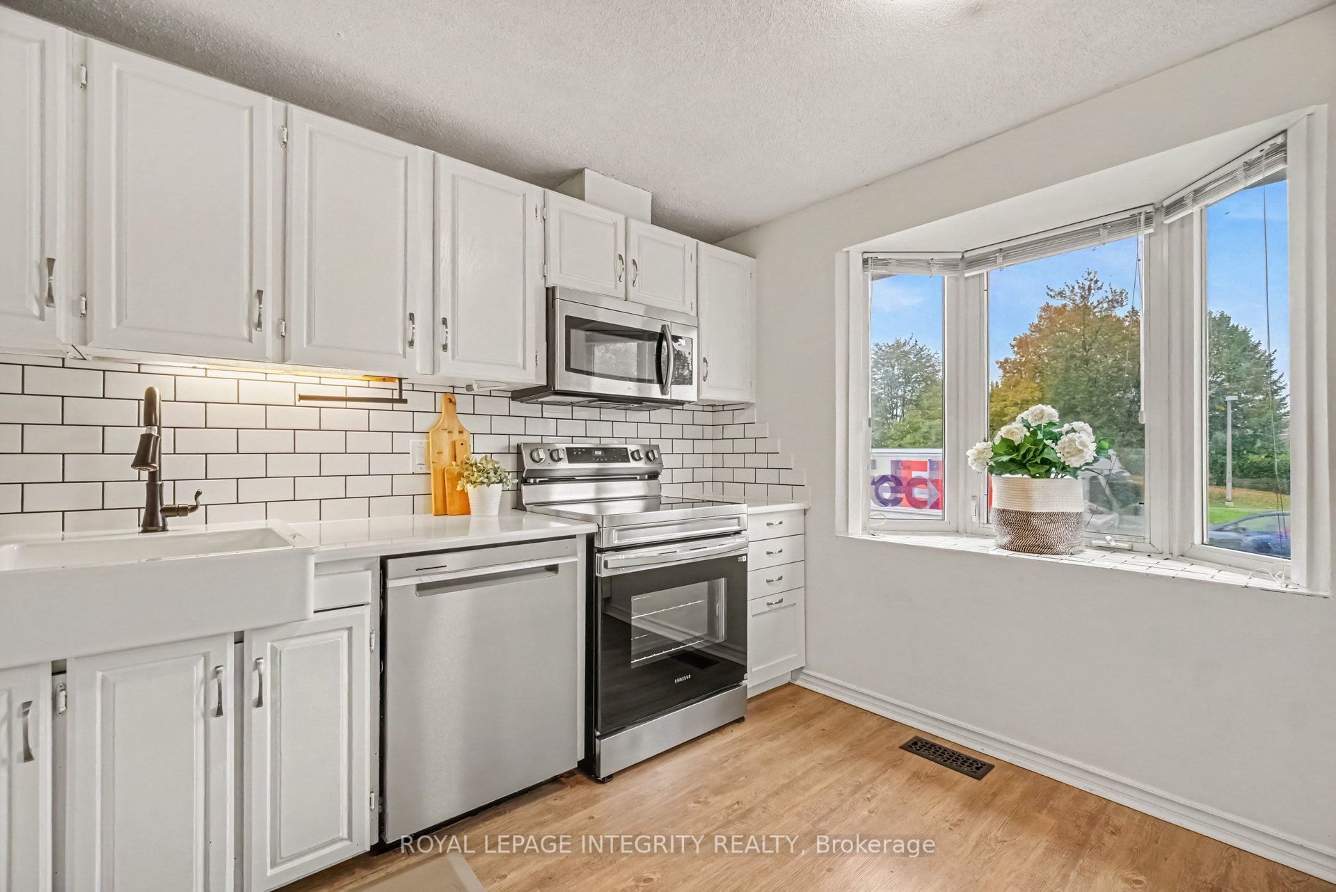33 Woodfield Drive C Property Photo 5