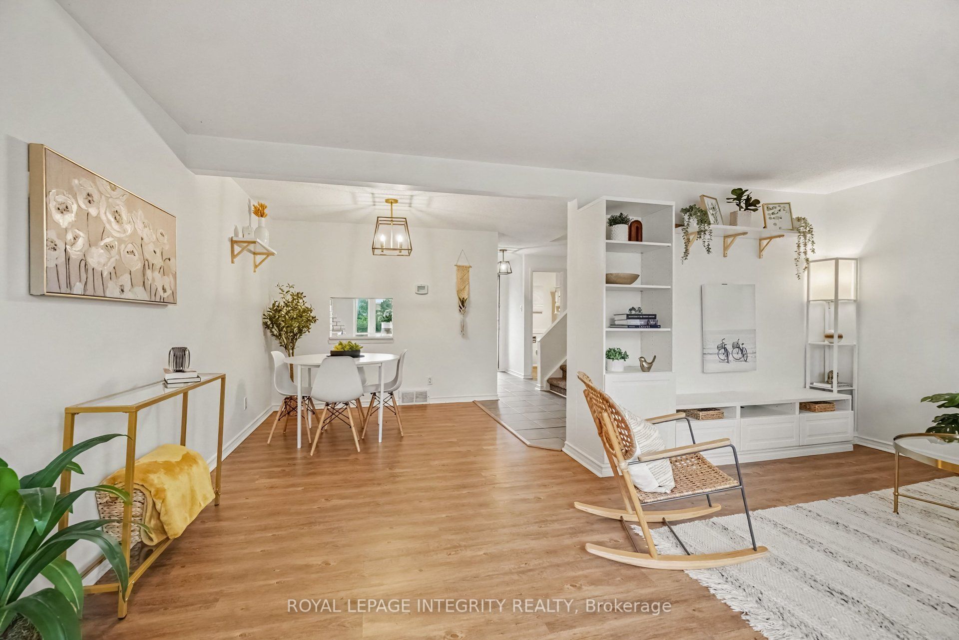 33 Woodfield Drive C Property Photo 9