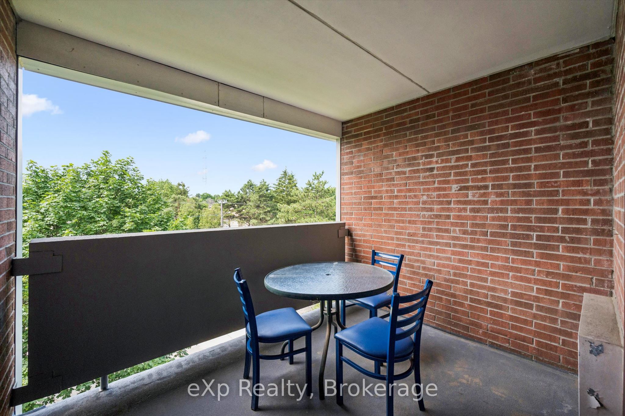 65 Silvercreek Parkway N 404 Property Photo 30