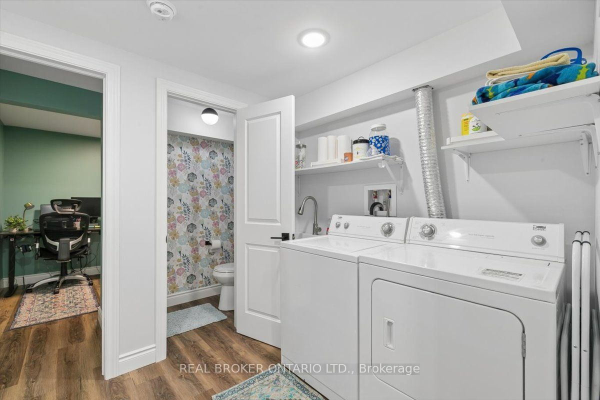 180 Highland Crescent 10 Property Photo 25