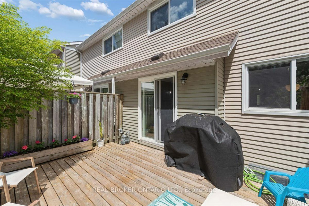 180 Highland Crescent 10 Property Photo 29