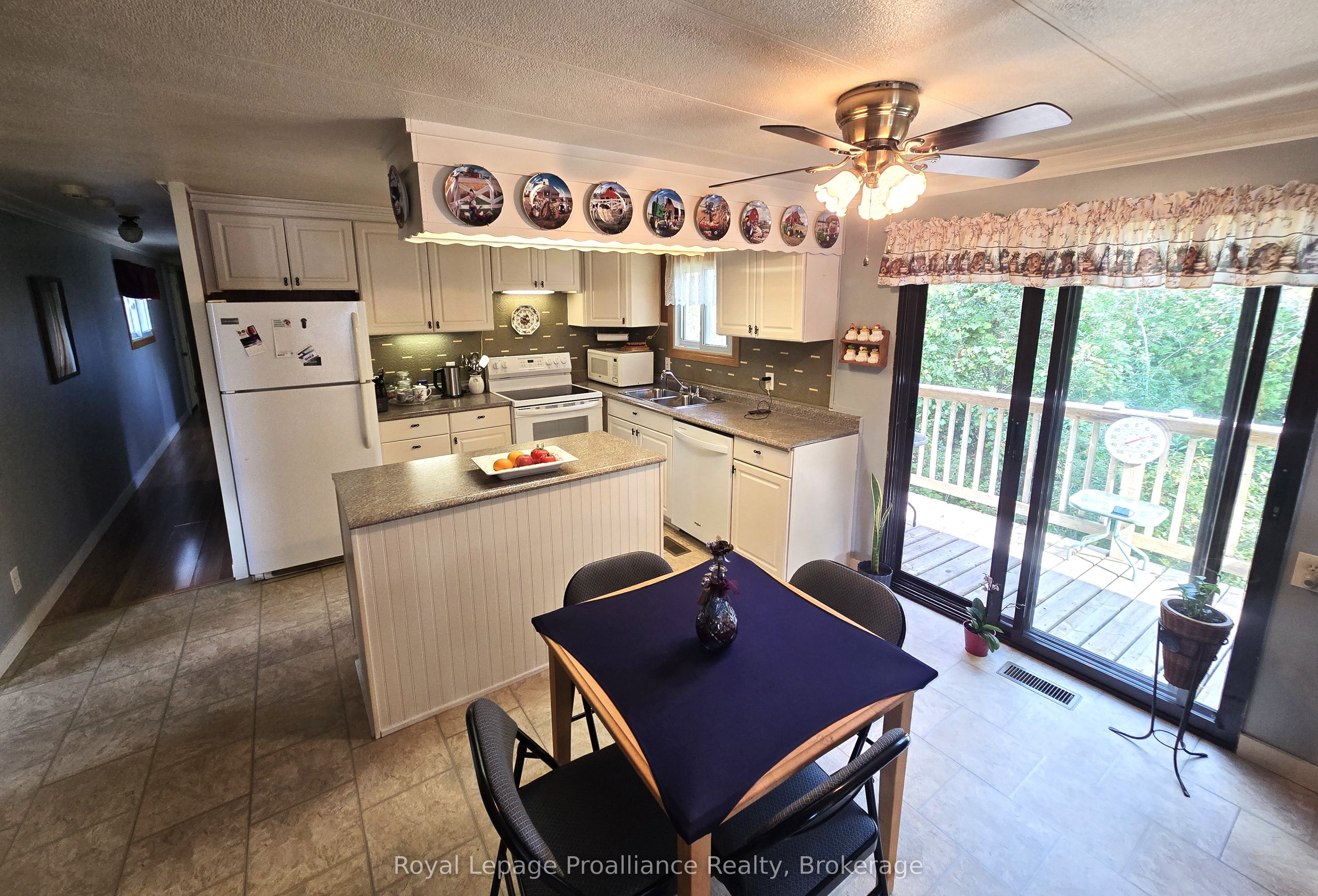 529 Old Highway 2 68 Property Photo 7