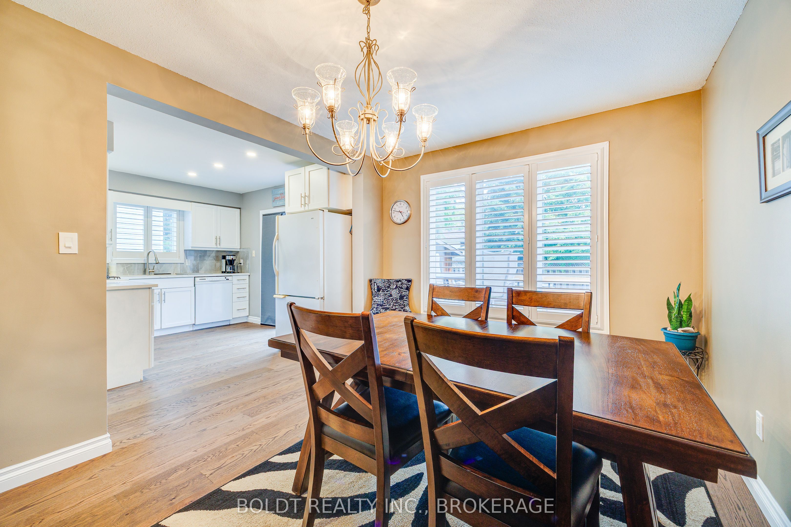 16 Westbury Drive Property Photo 7