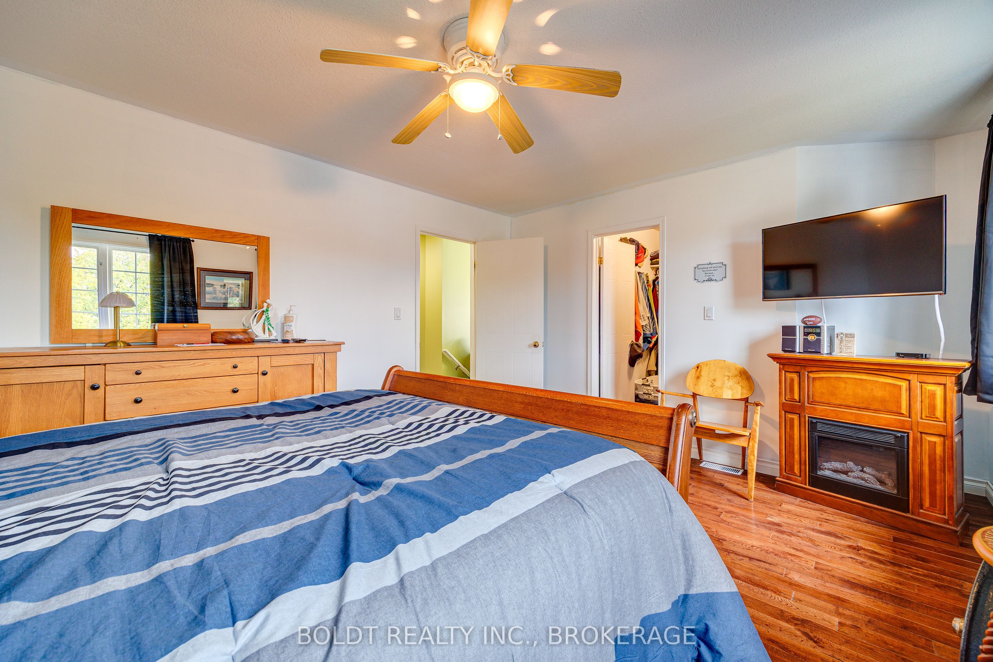 16 Westbury Drive Property Photo 12
