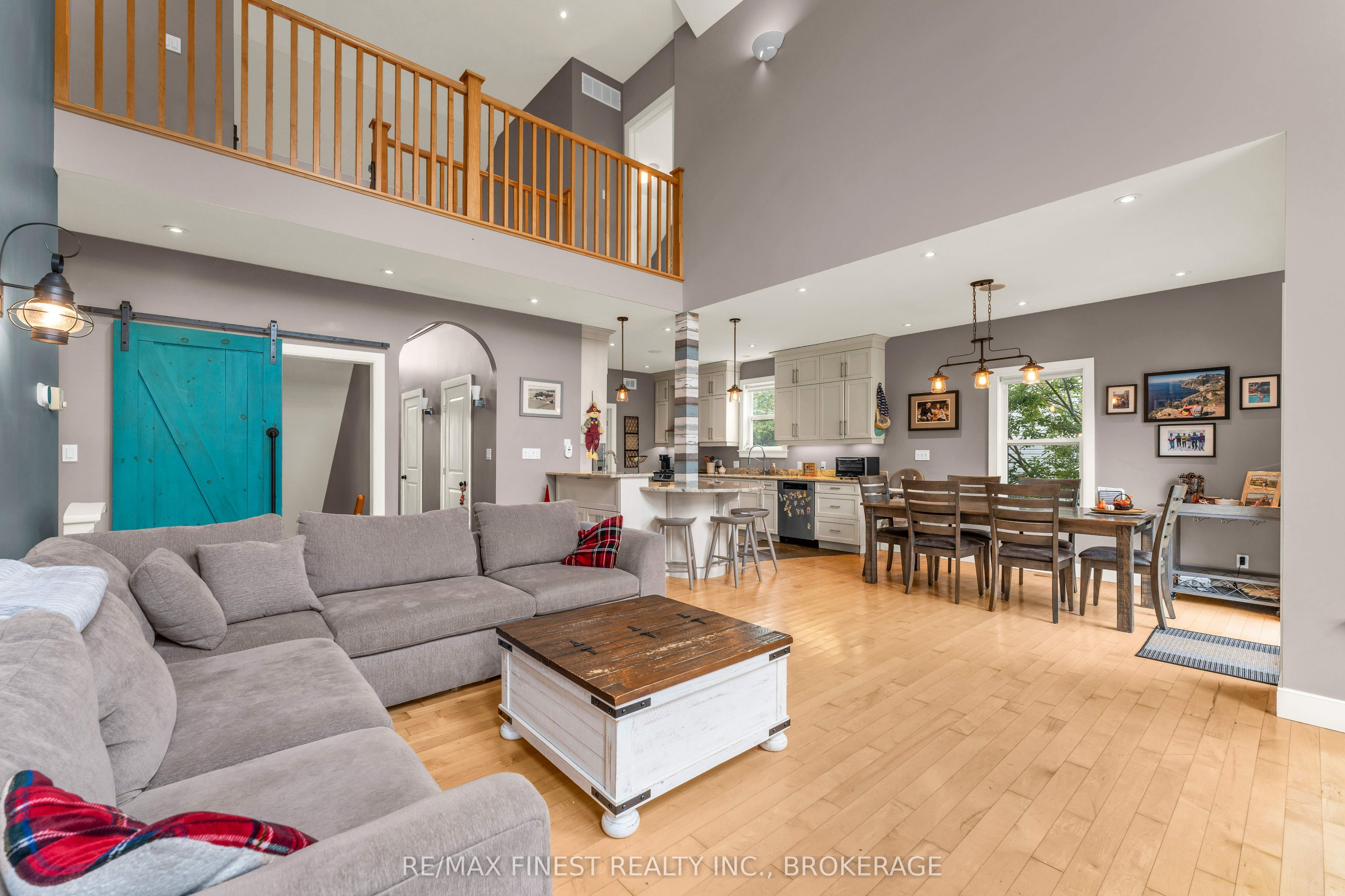 141 Benjamin Court Property Photo 10