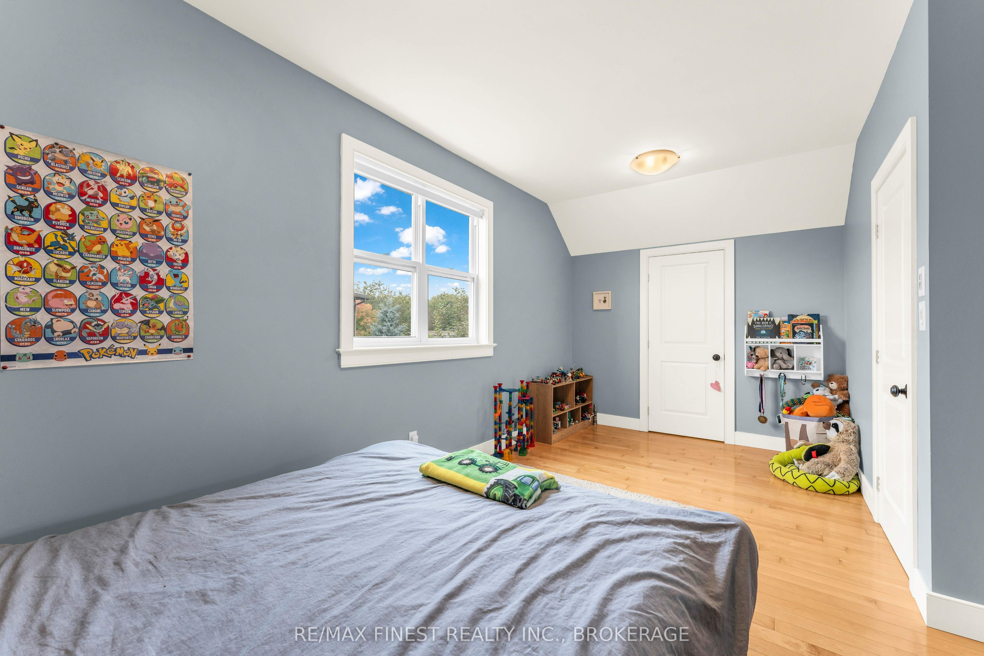 141 Benjamin Court Property Photo 28