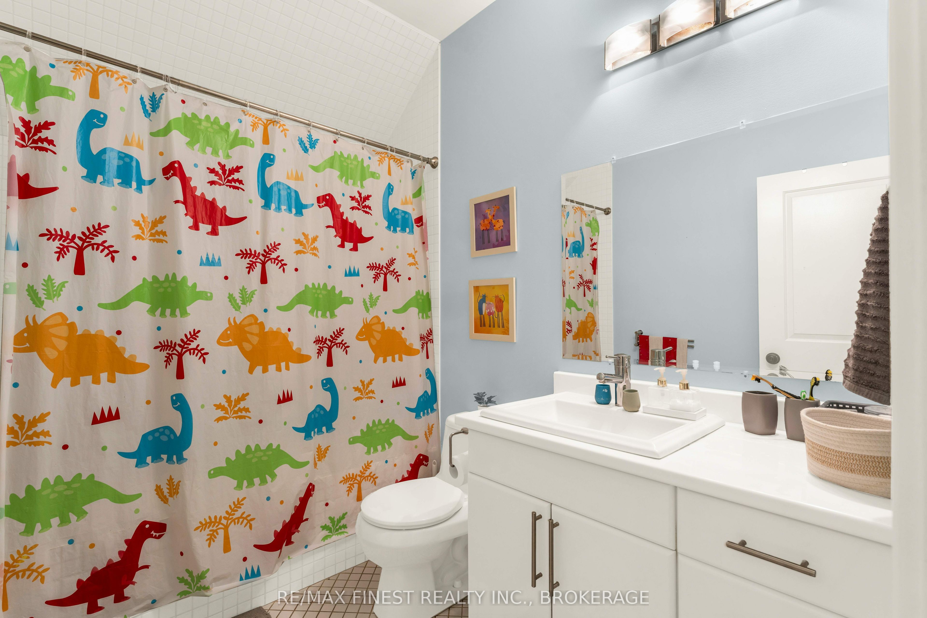 141 Benjamin Court Property Photo 29