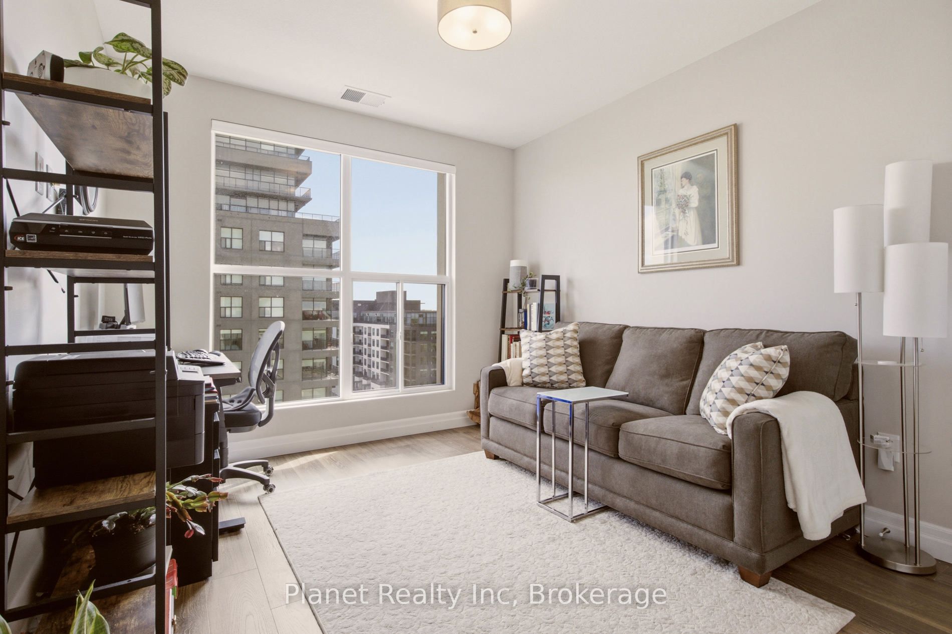 1878 Gordon Street 910 Property Photo 14