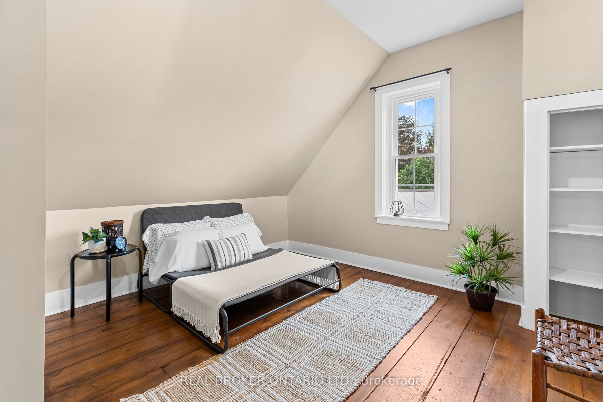14 Victoria Avenue Property Photo 24