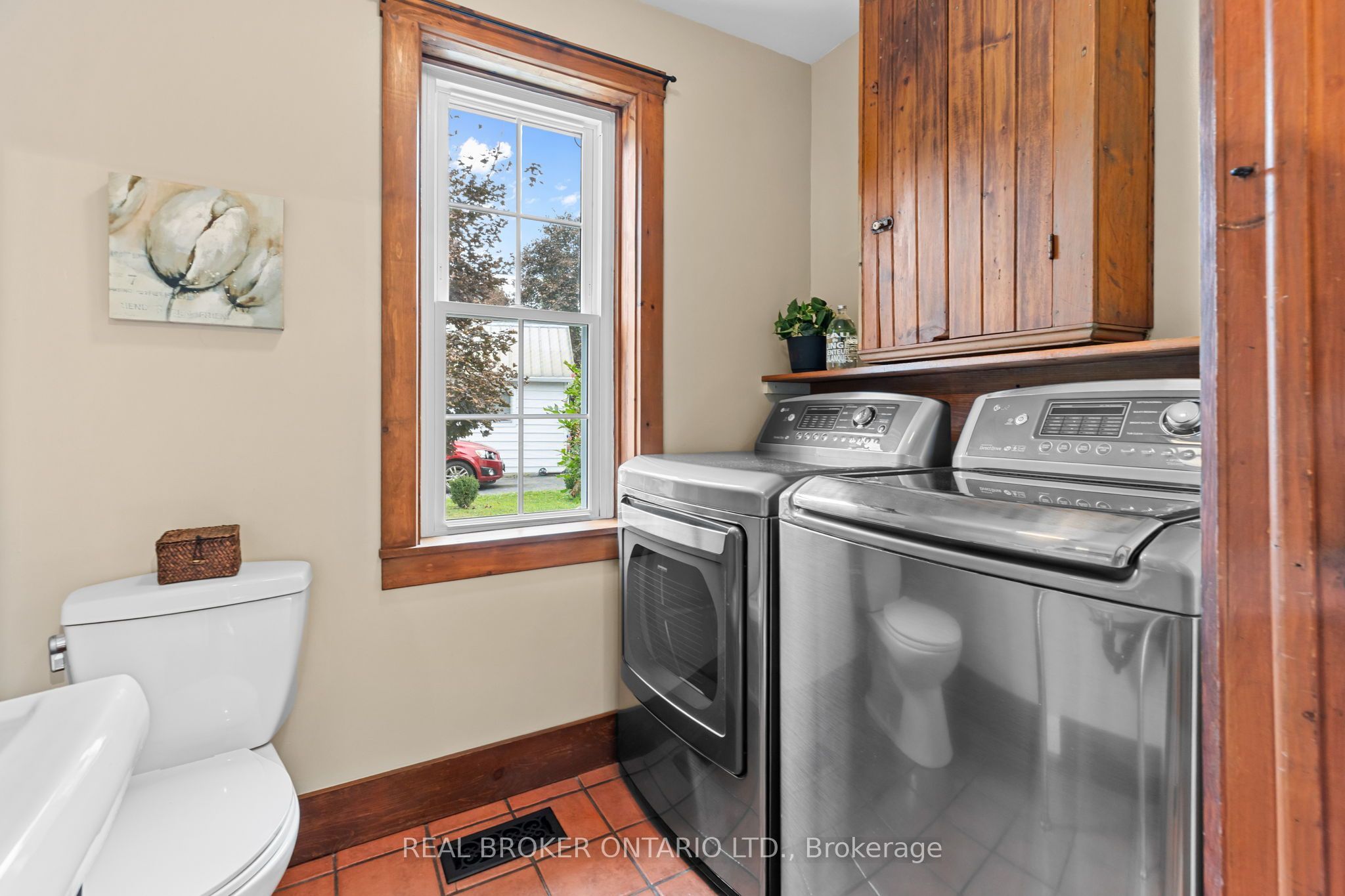 14 Victoria Avenue Property Photo 30