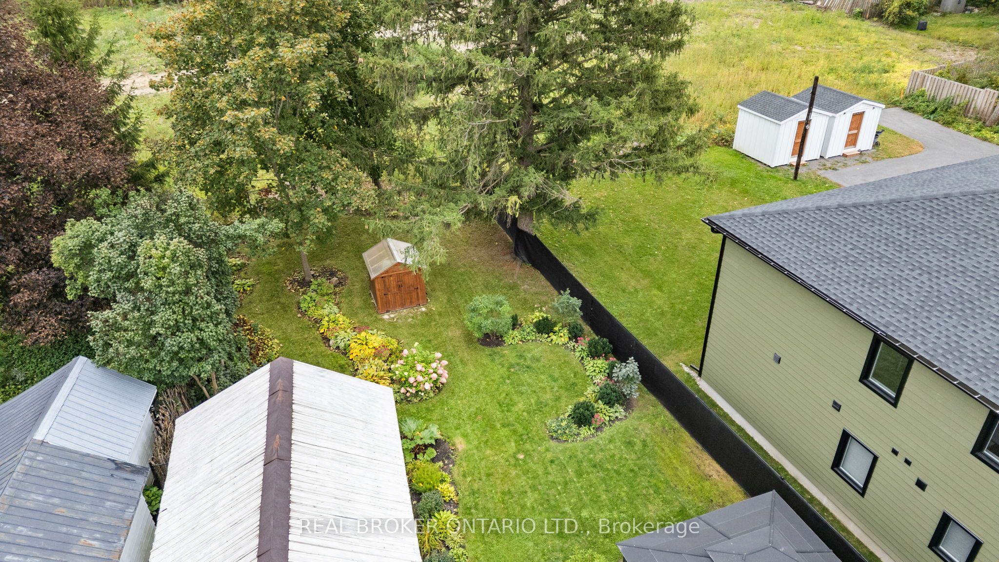 14 Victoria Avenue Property Photo 39