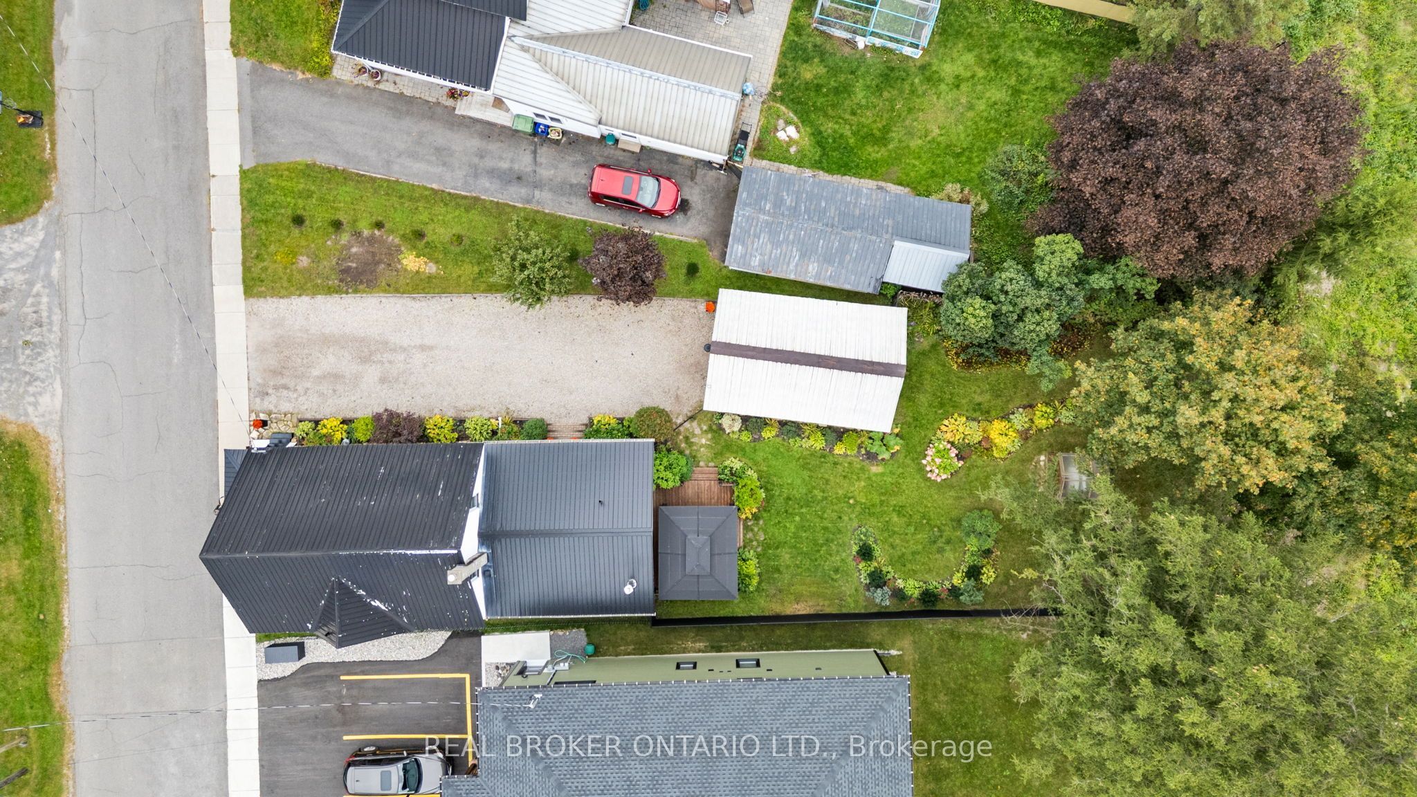 14 Victoria Avenue Property Photo 41