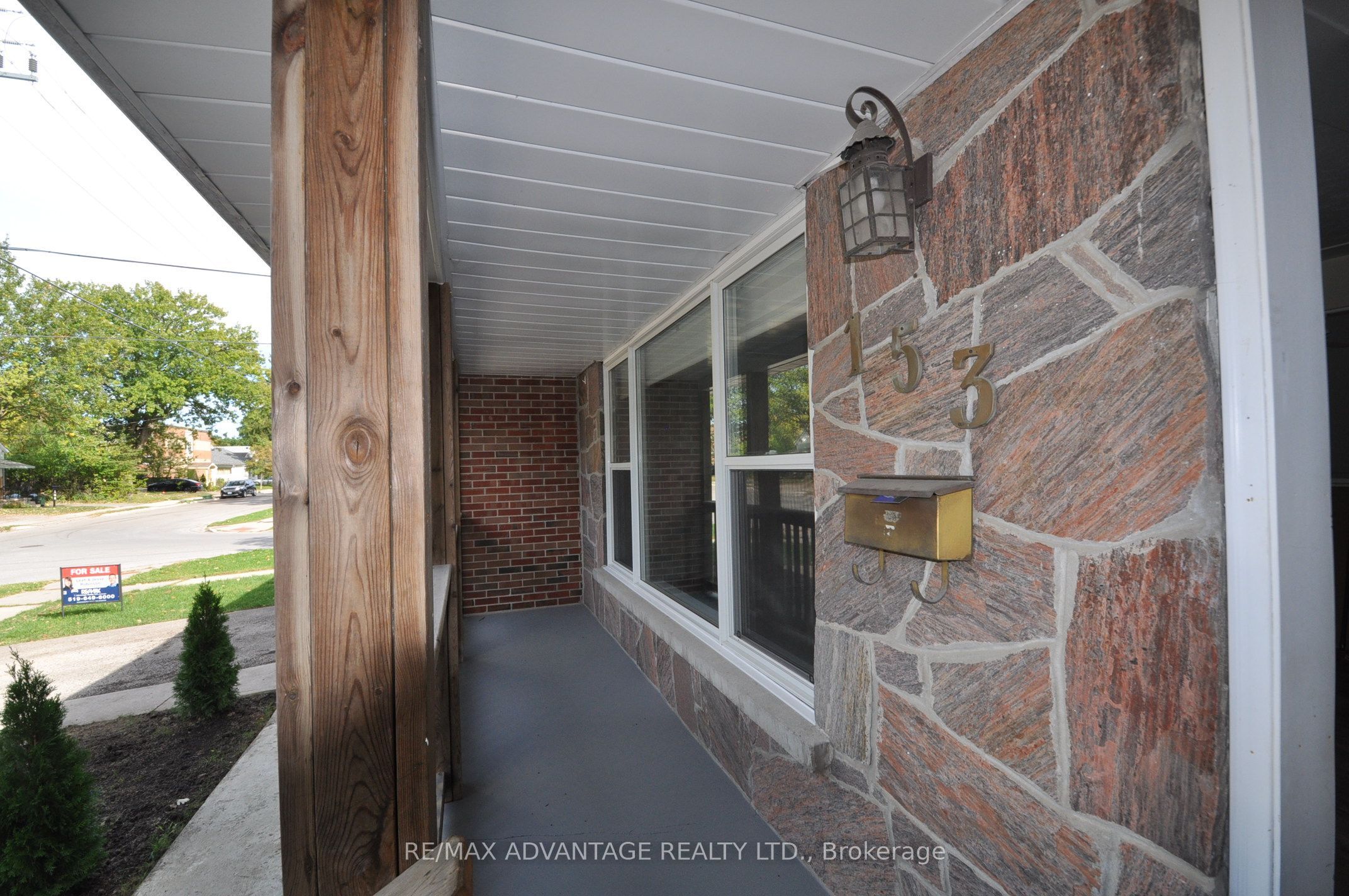 153 Langarth Street W Property Photo 5