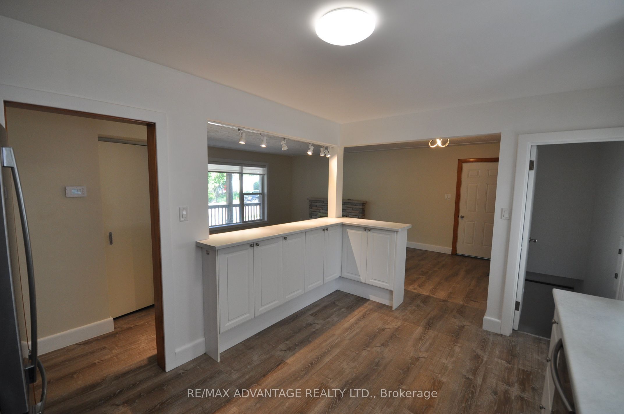 153 Langarth Street W Property Photo 10