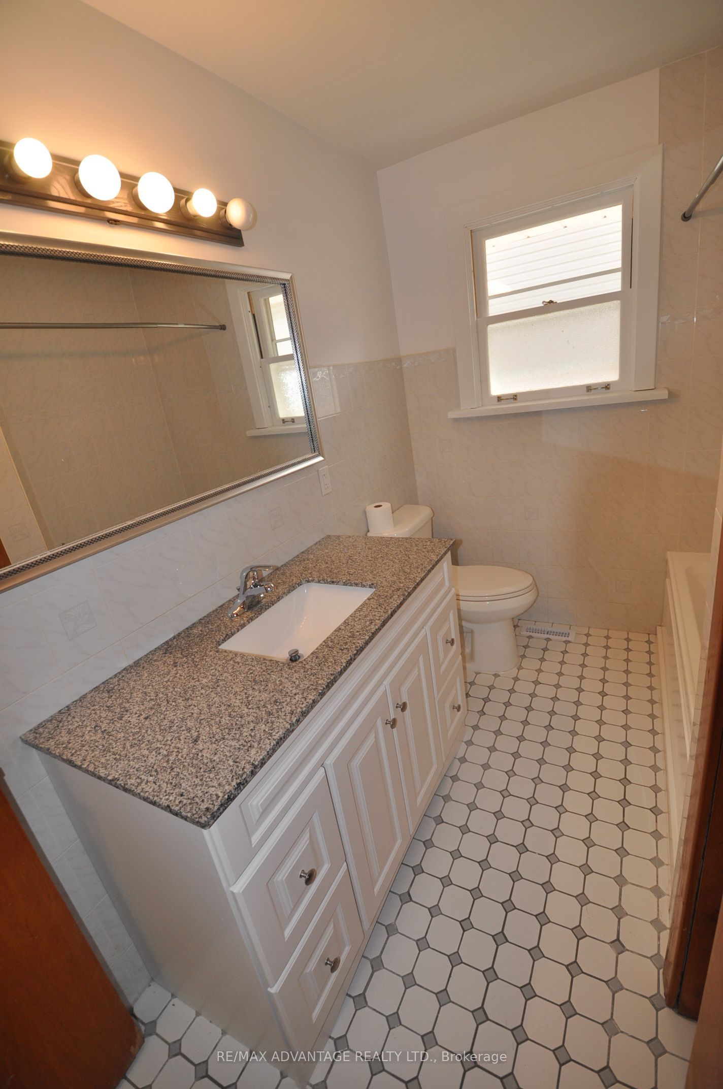 153 Langarth Street W Property Photo 13
