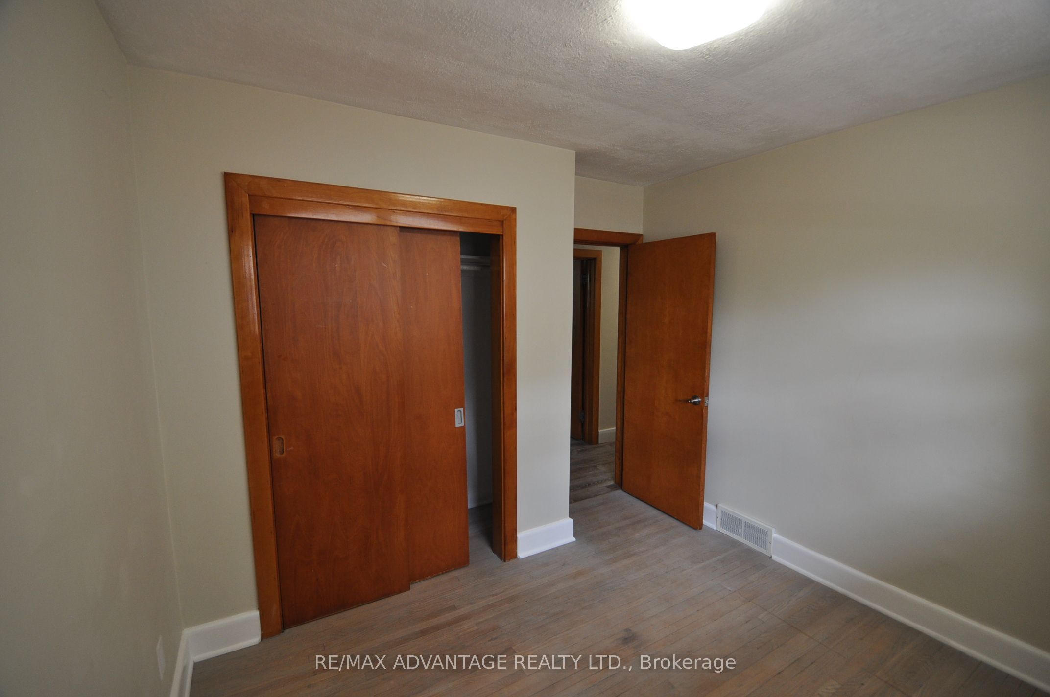 153 Langarth Street W Property Photo 15