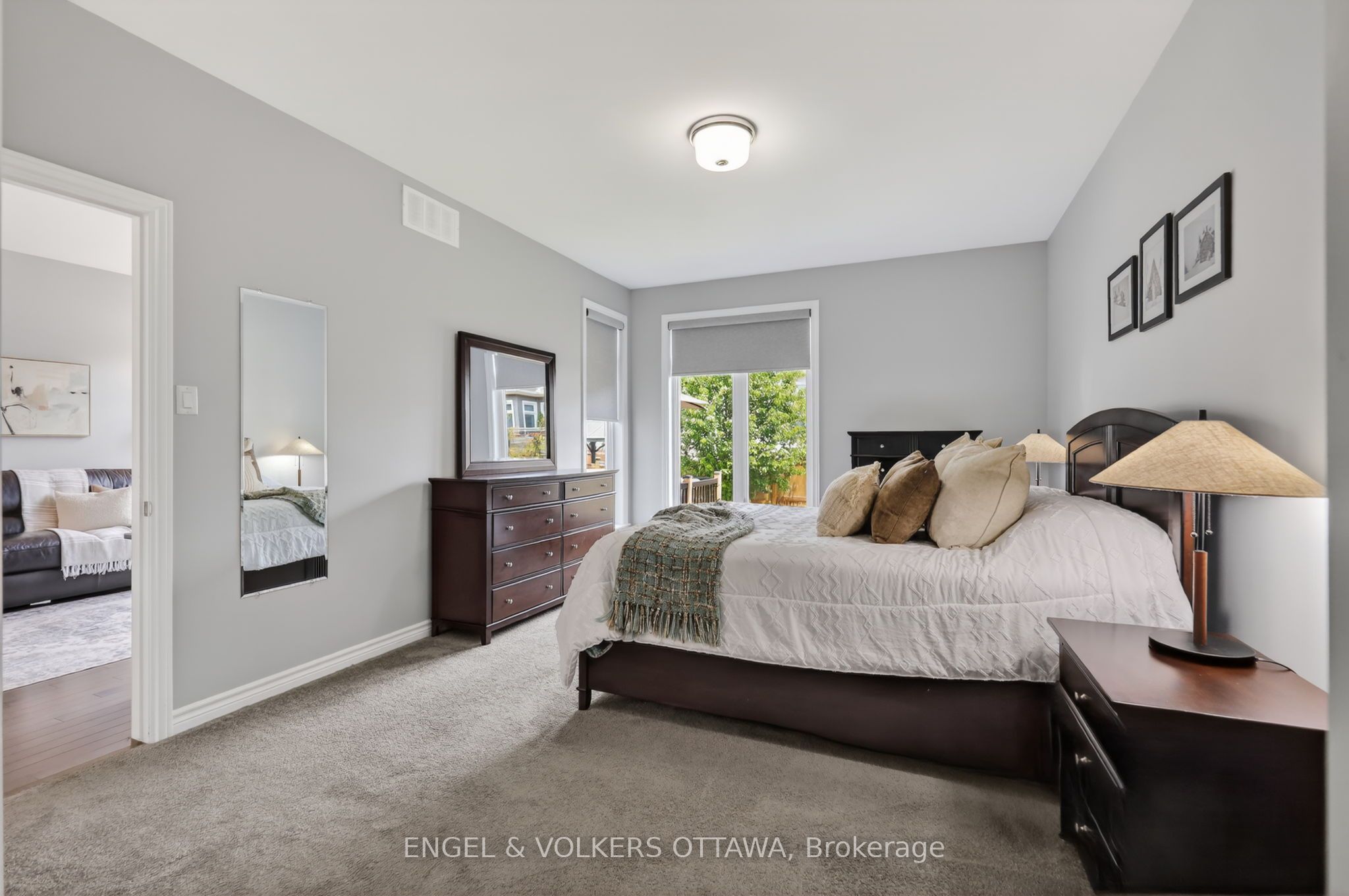 871 Tewin Circle Property Photo 13